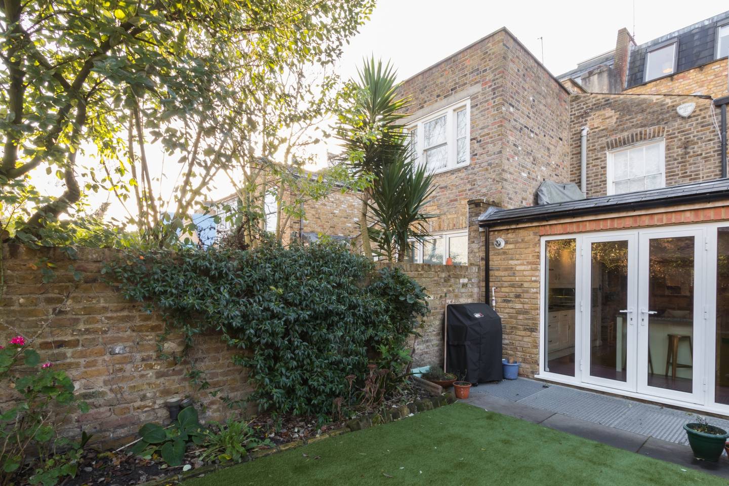 Property Image 2 - Rare, Spacious Home with Splendid Garden; in the Heart of Fulham