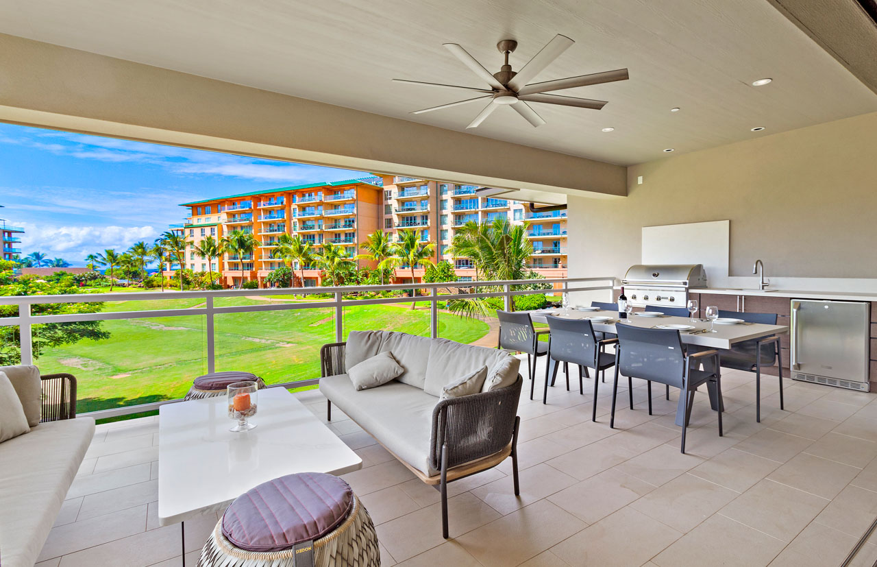 Property Image 1 - 6 Total Bedrooms at Upscale Beachfront Resort