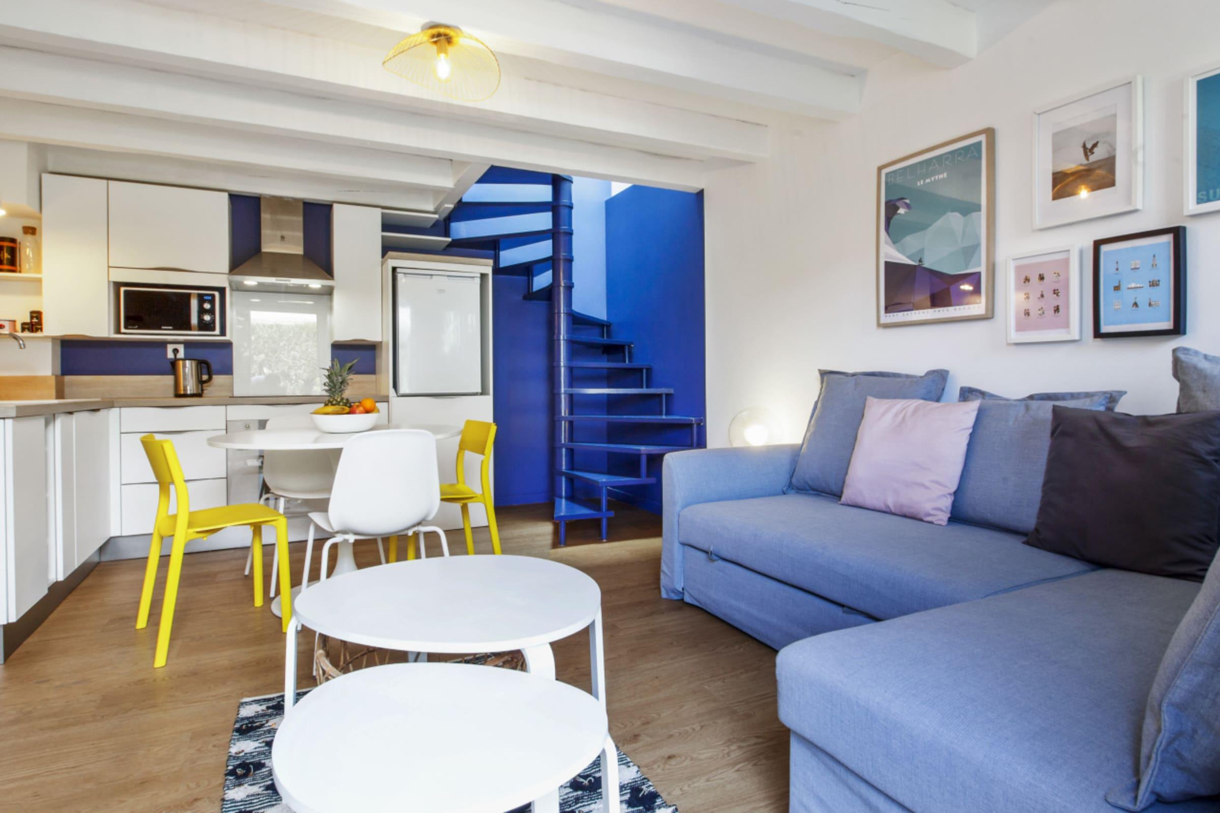 Property Image 1 - Colorful Beautiful Apartment with Large Garden