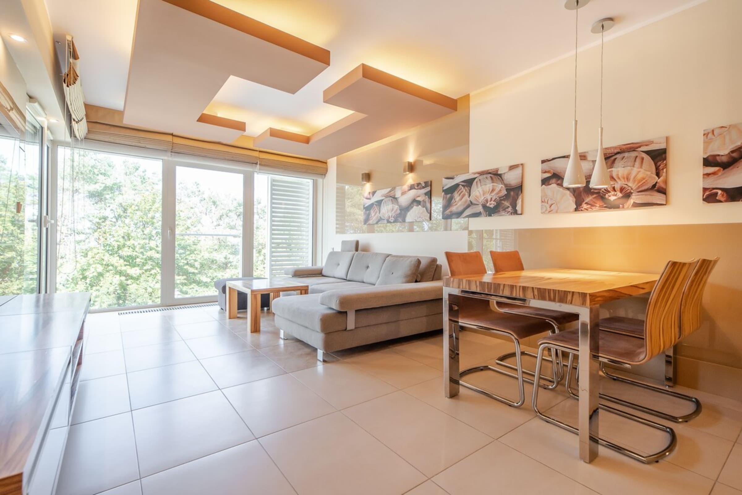 Property Image 2 - Modern Radiant Apartment close to the Beach
