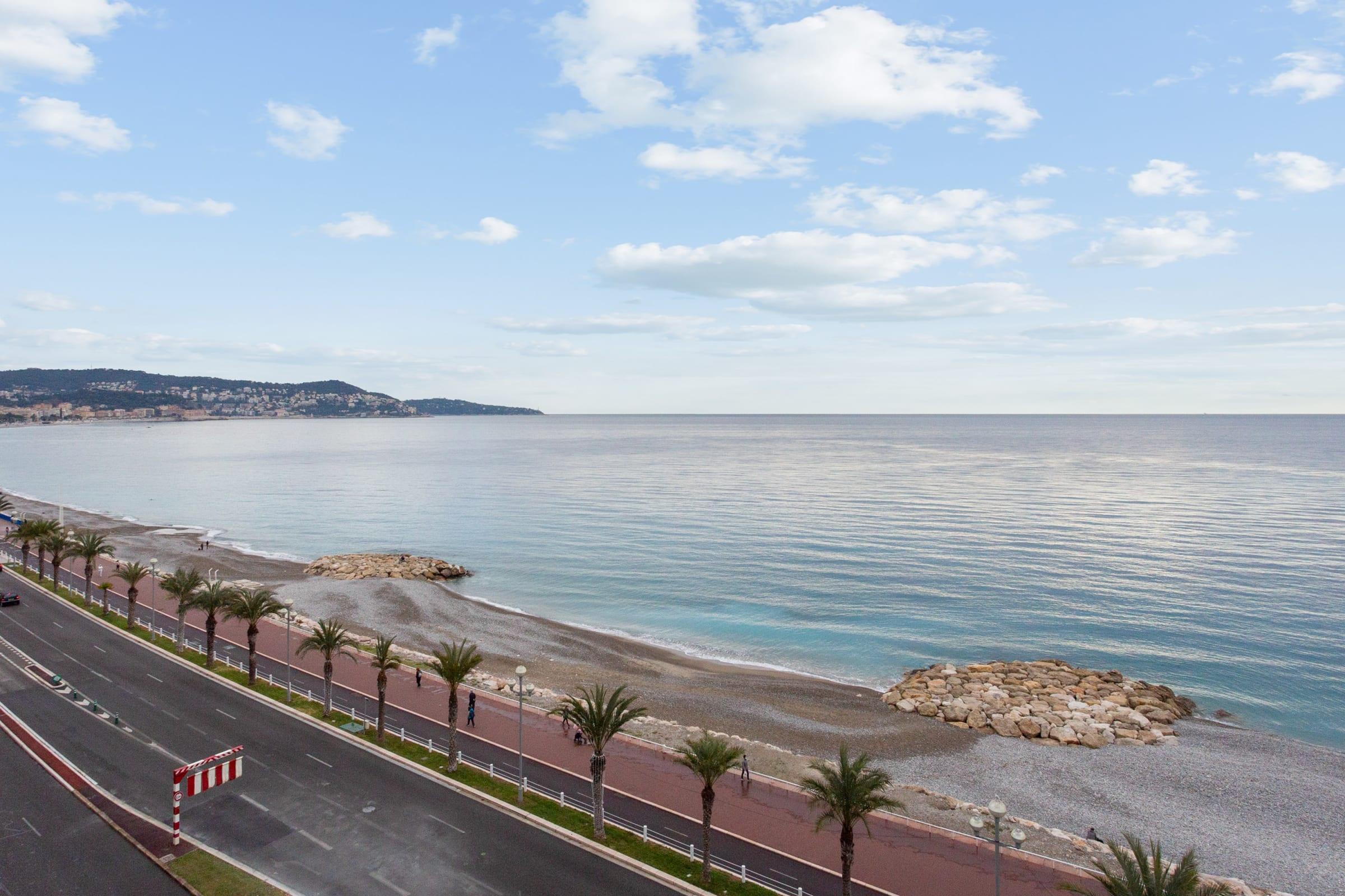 Property Image 1 - Pleasant Warm Apartment on Promenade des Anglais