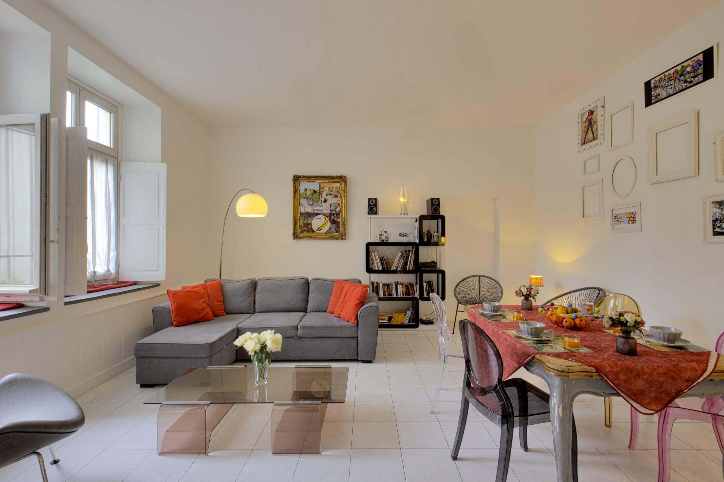 Property Image 1 - Nice and bright flat just nearby central Biarritz