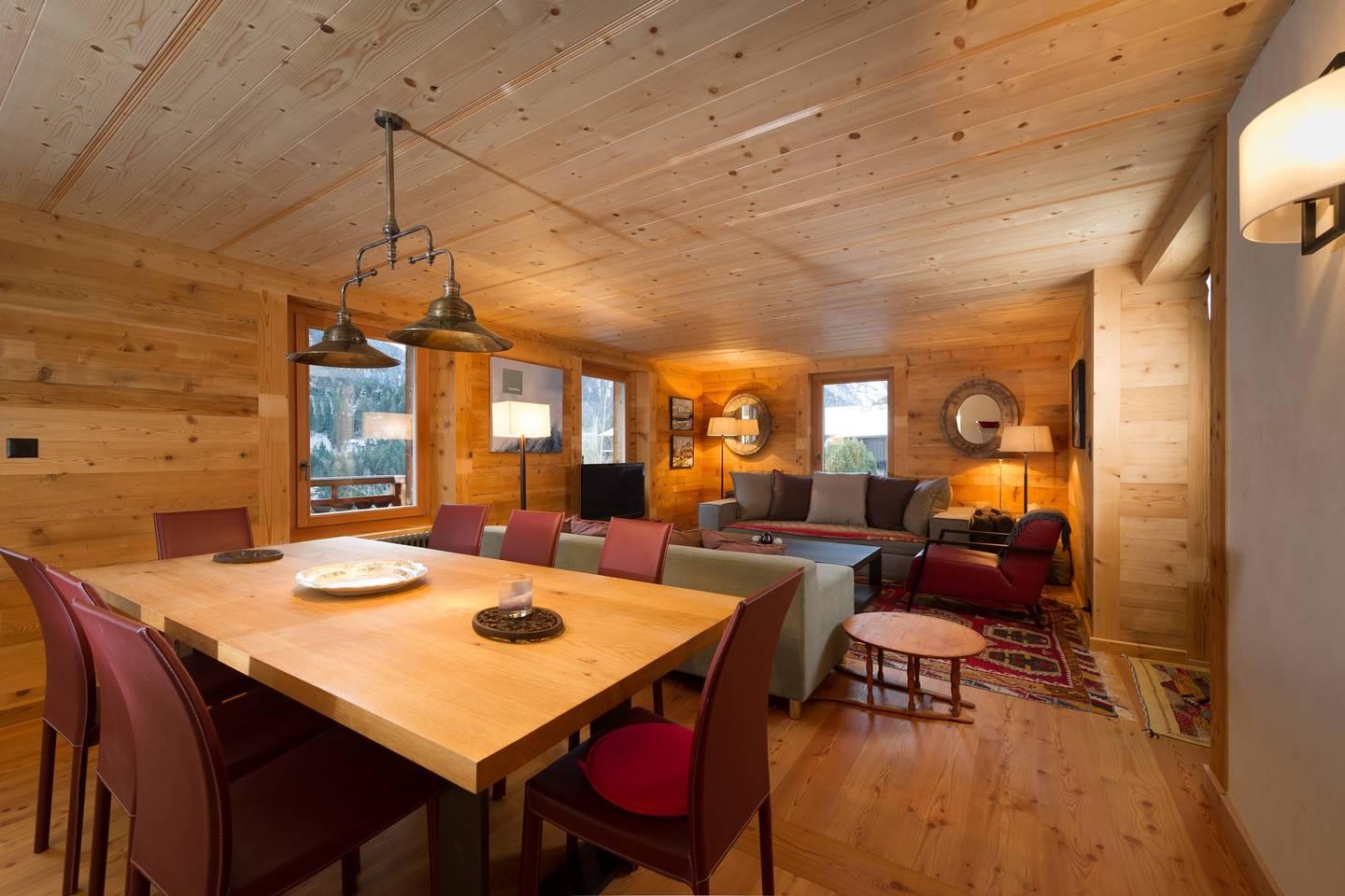 Property Image 2 - Spacious, Ground-Floor Apartment with Ski Access & Mountain View