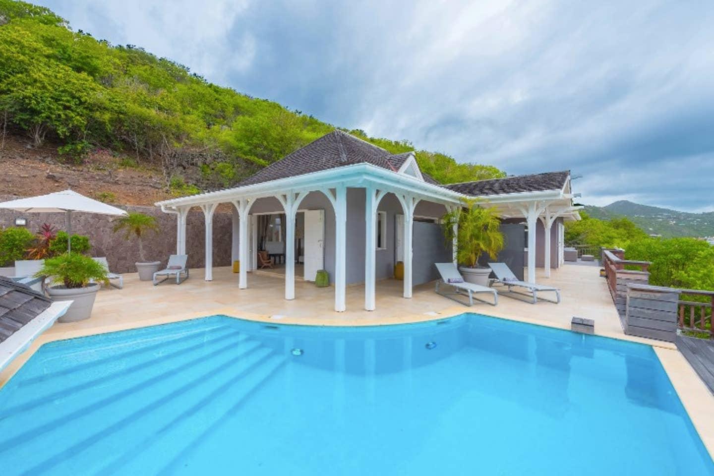 Property Image 2 - Ocean View Caribbean Style Villa
