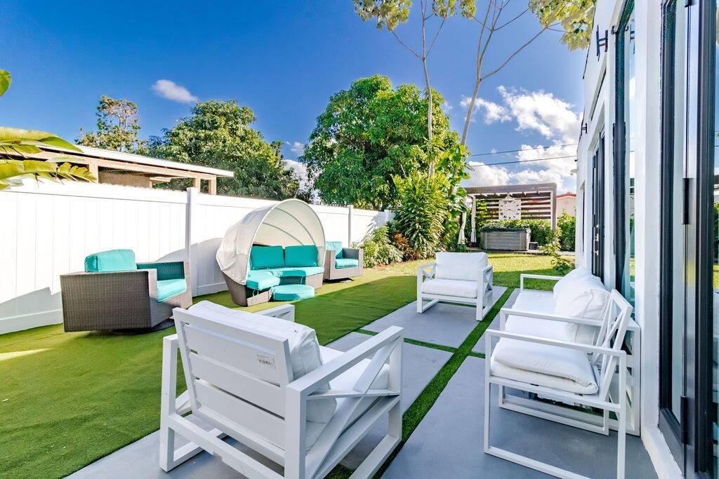 Property Image 2 - Luxe Villa | Modern Interior+Chill Garden+Hot Tub