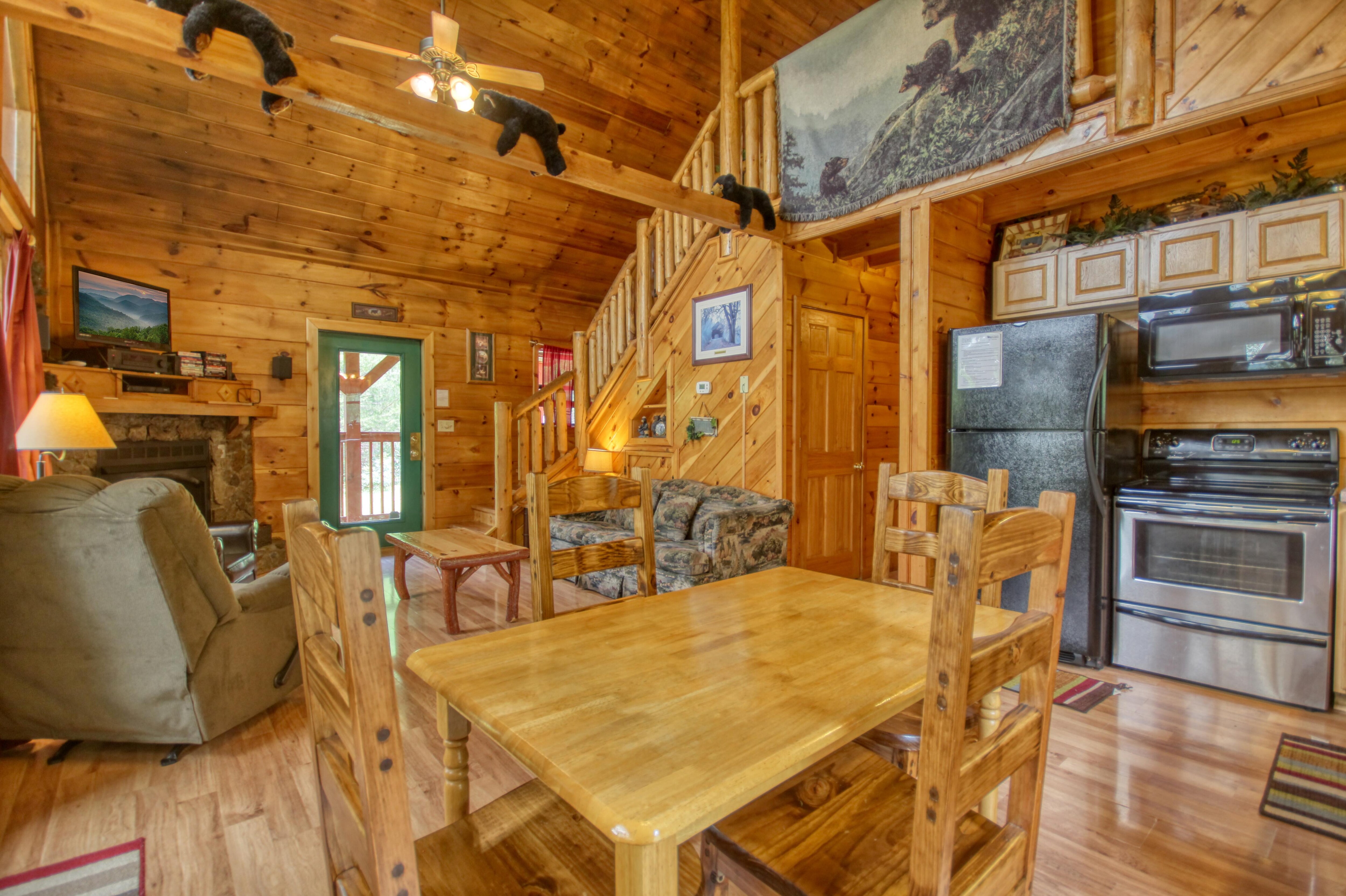 Wow! What A Cabin #255