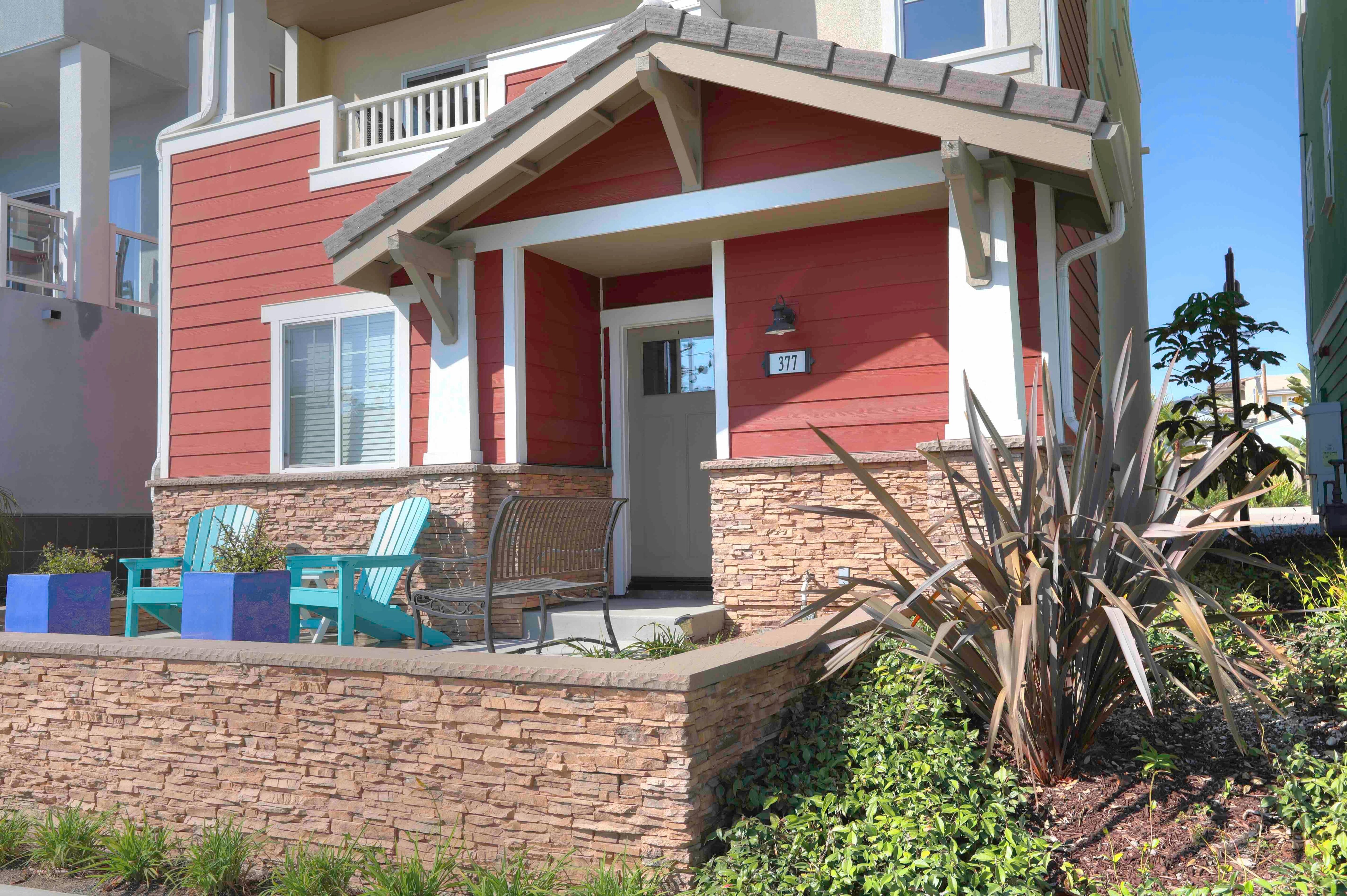 Welcome to Pismo Good Life located on Wadsworth just steps from the Pismo Beach downtown and beach.