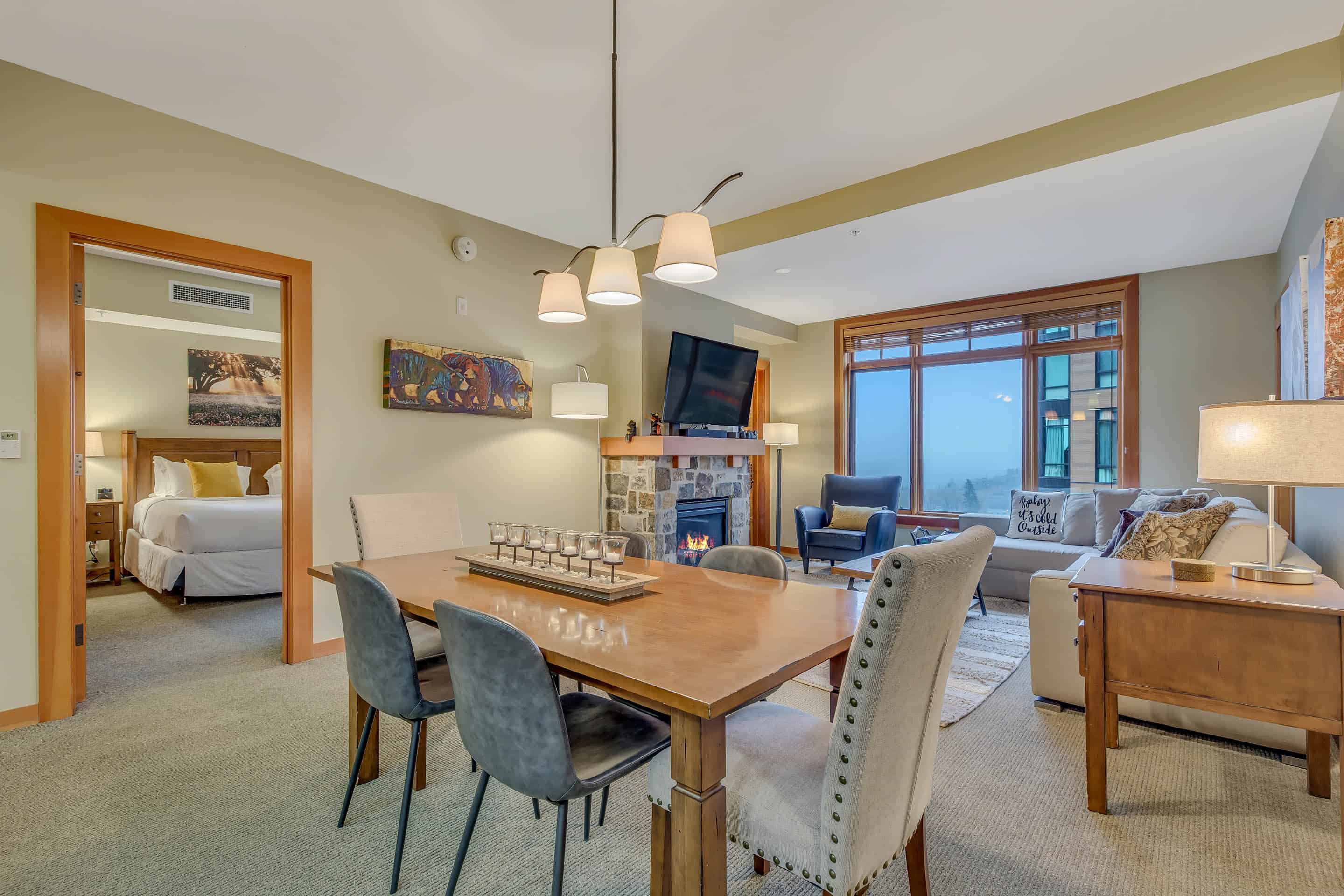 Property Image 1 - Spacious Snowmass Condo looking over Ski resort