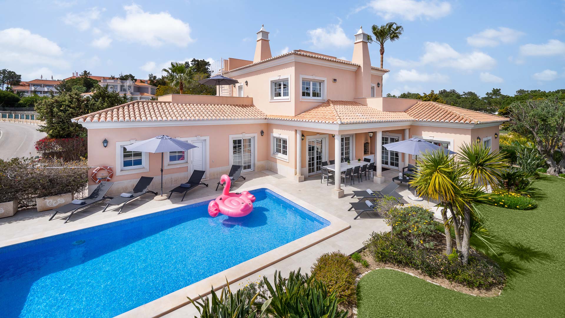 Property Image 1 - Elegant Algarve Villa Close to the Beach in Quinta do Lago