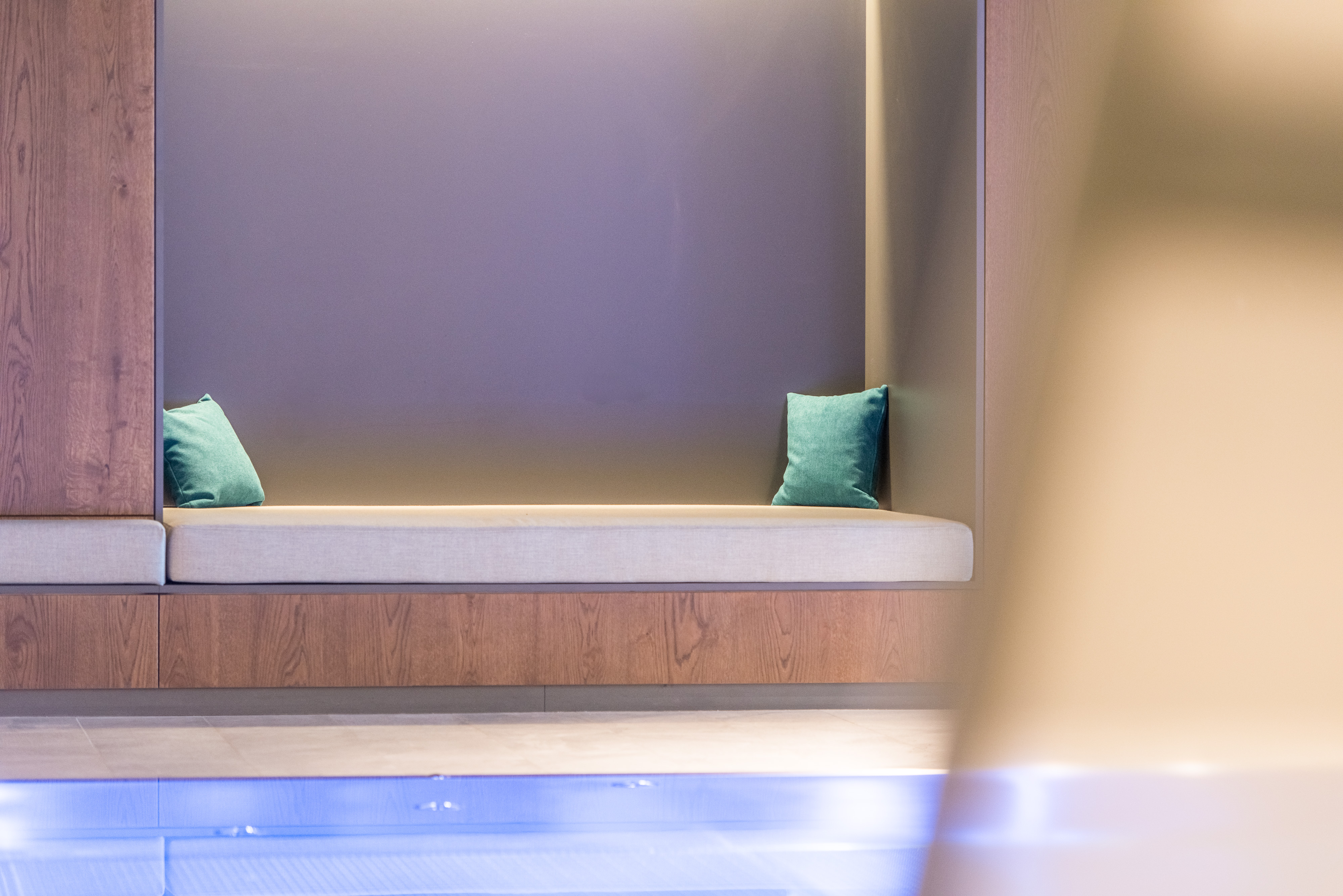 Luxury apartment with pool & saunas