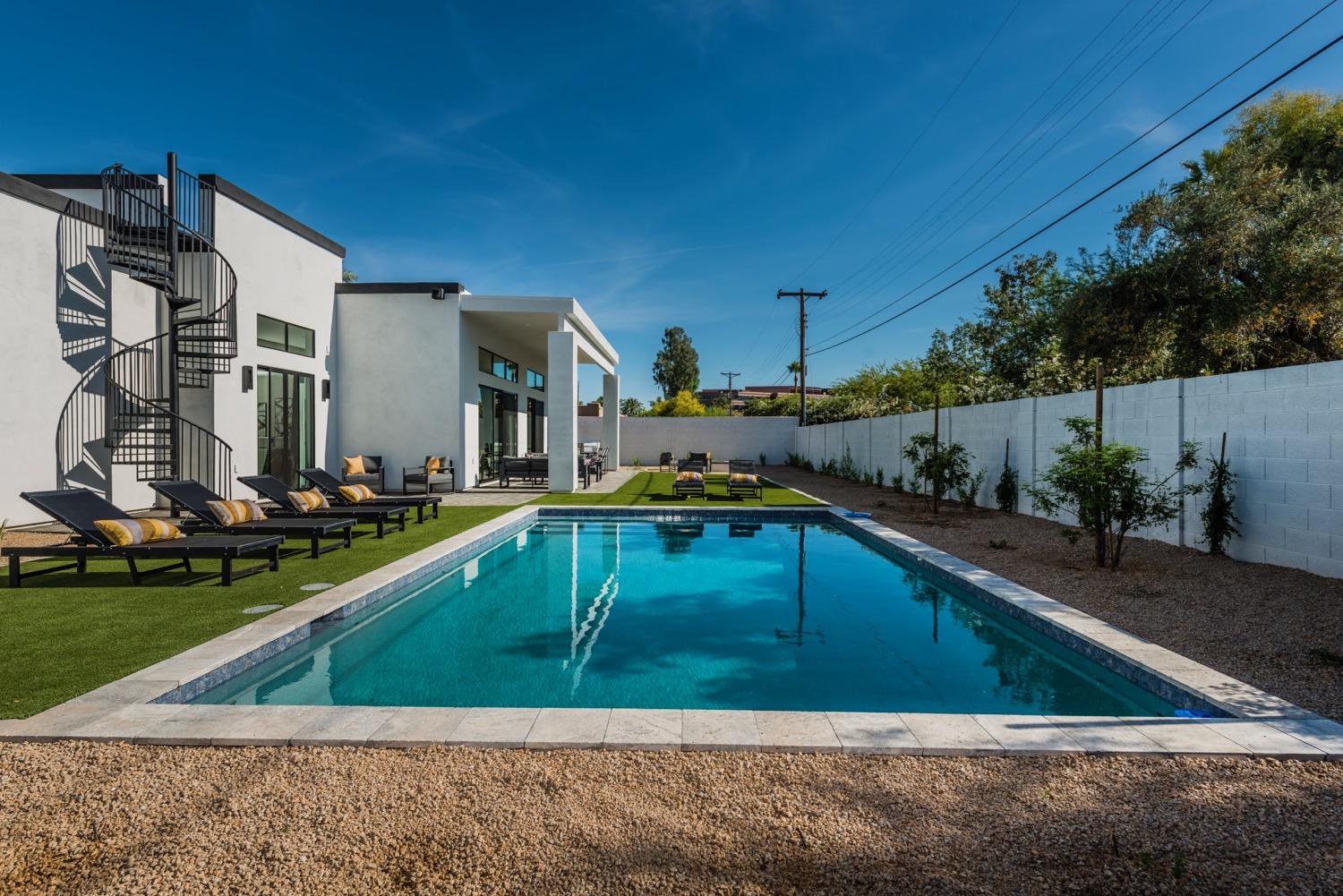 Property Image 2 - Massive Scottsdale Property with Pool