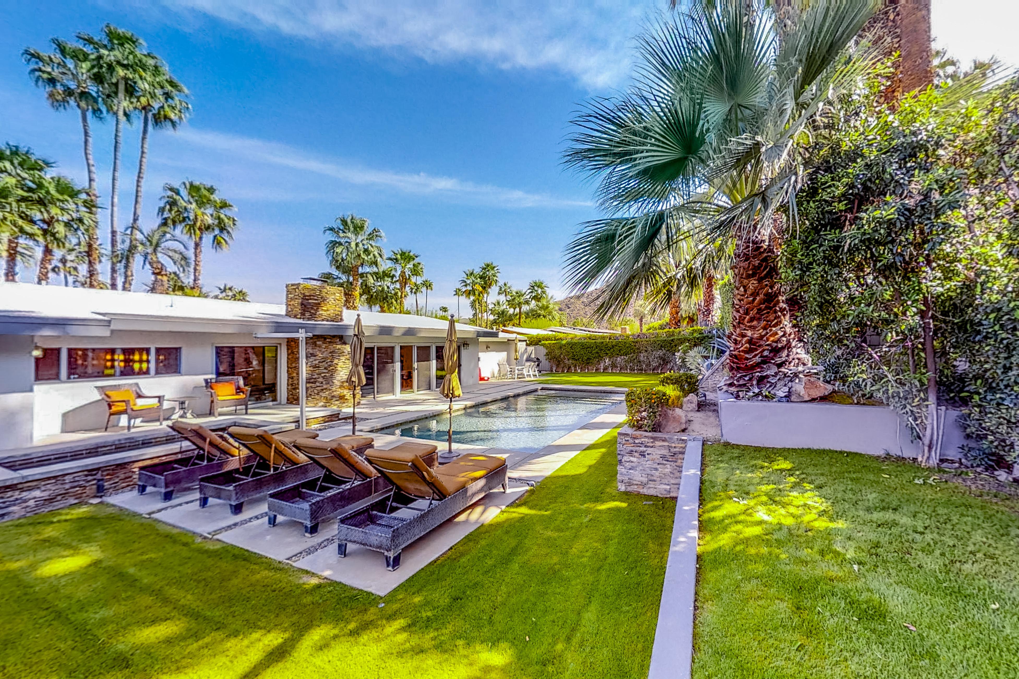 Property Image 2 - Palm Springs Luxury Retreat