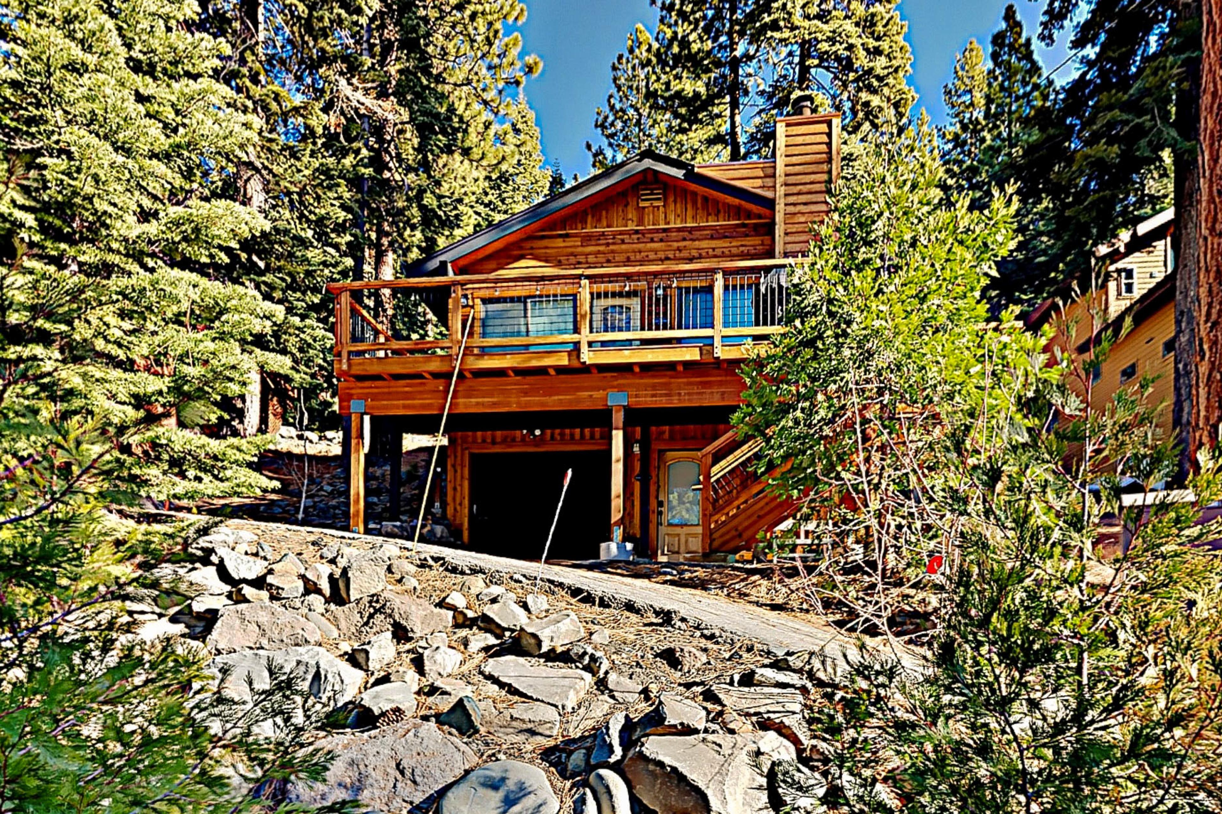 Property Image 1 - Spectacular Lakeview Cabin