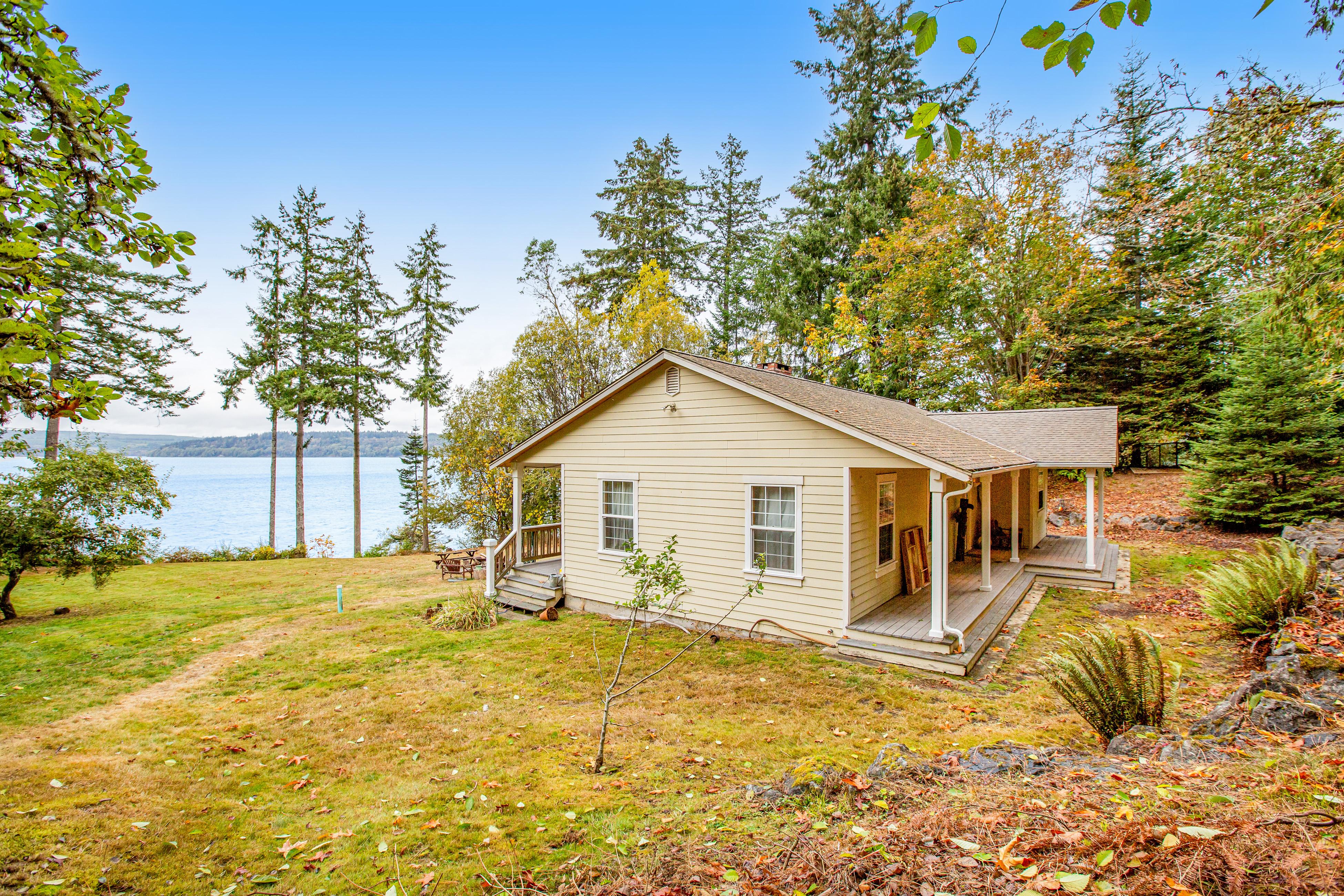 Property Image 1 - Poulsbo Perfect