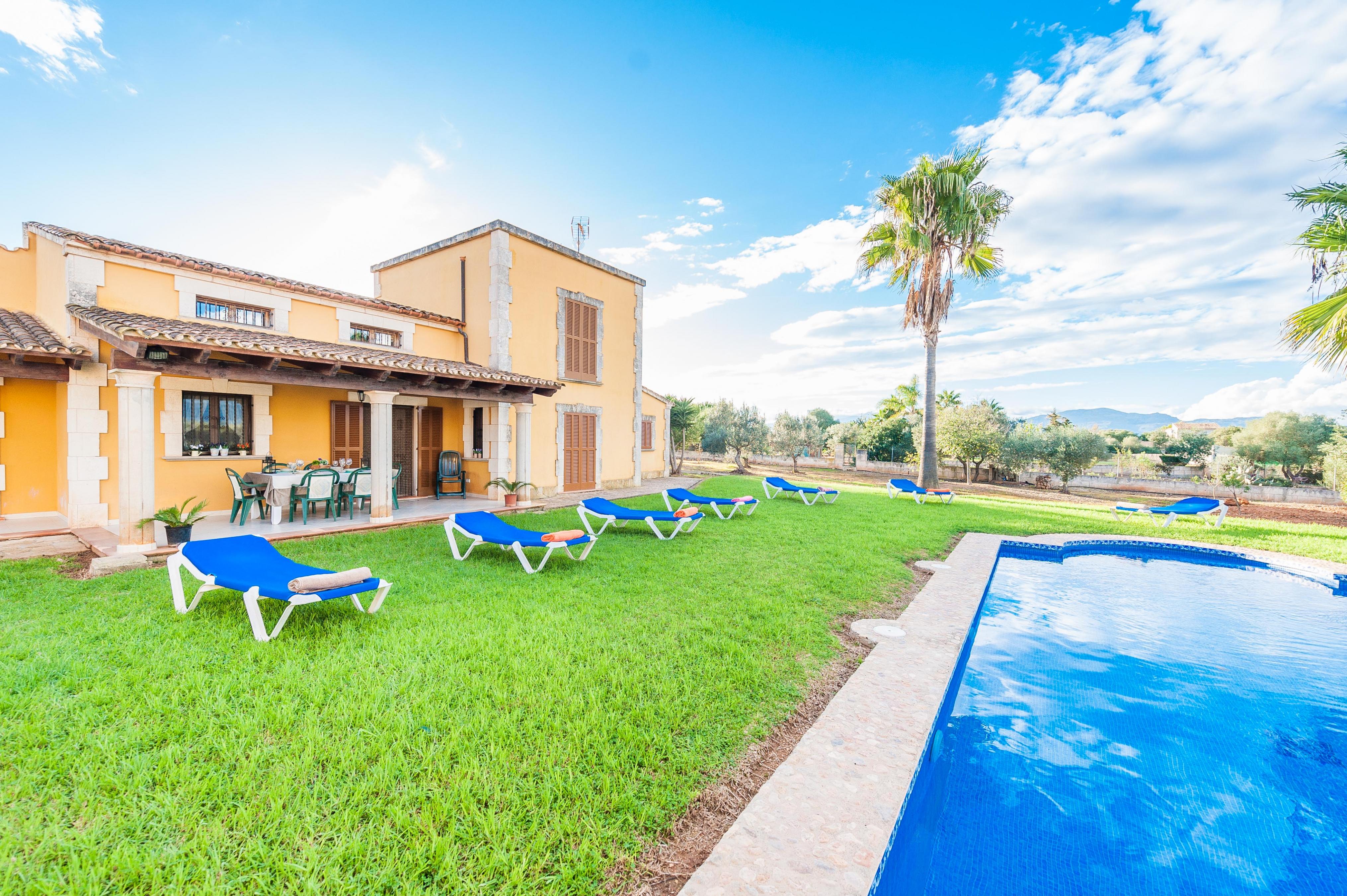 Property Image 2 - CA NA GRANADA - Villa with private pool in Muro. Free WiFi