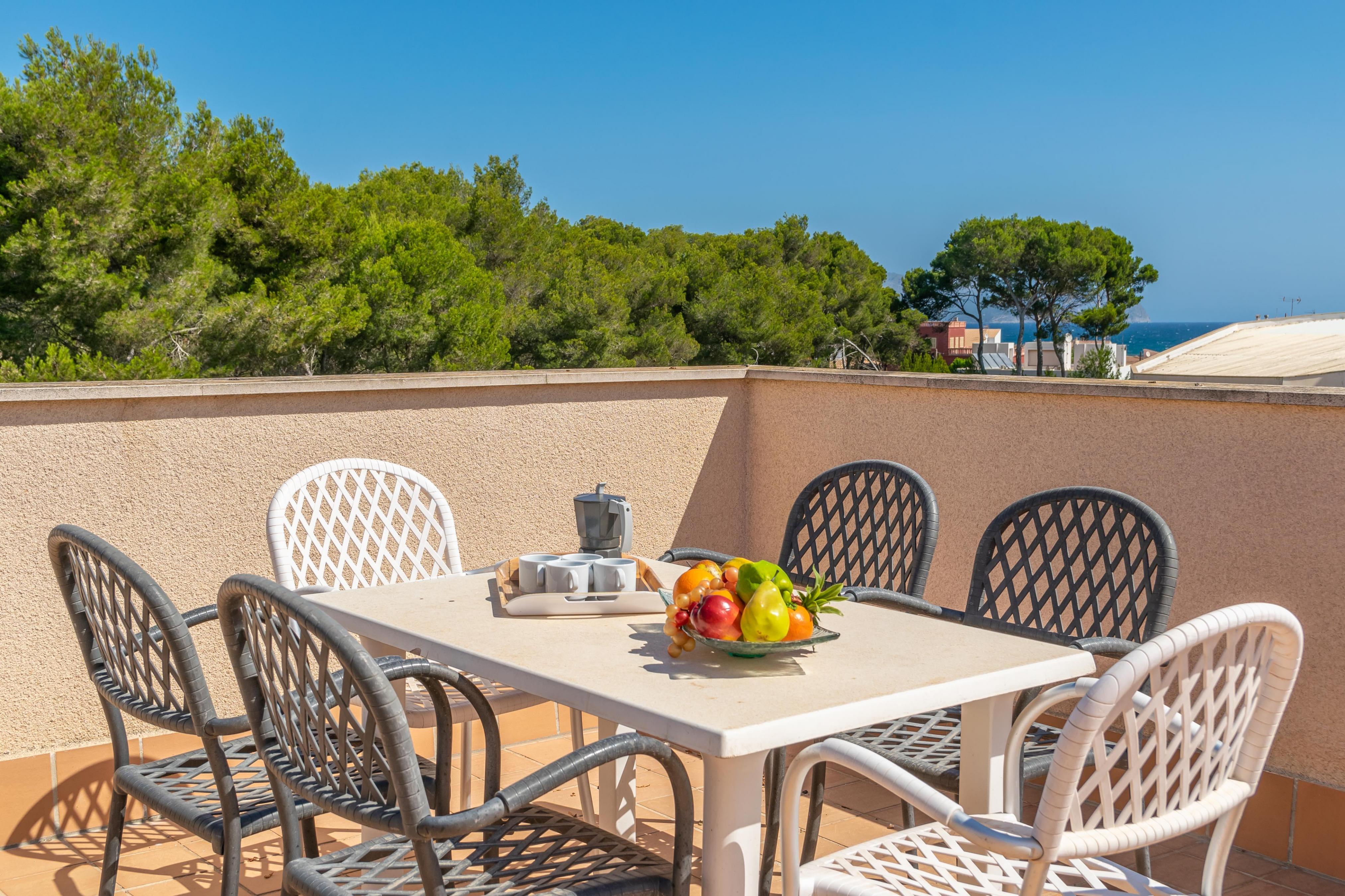 Property Image 2 - XIC PERA - Fabulous apartment with private terrace and a short walk from Can Picafort beach. Free WIFI.