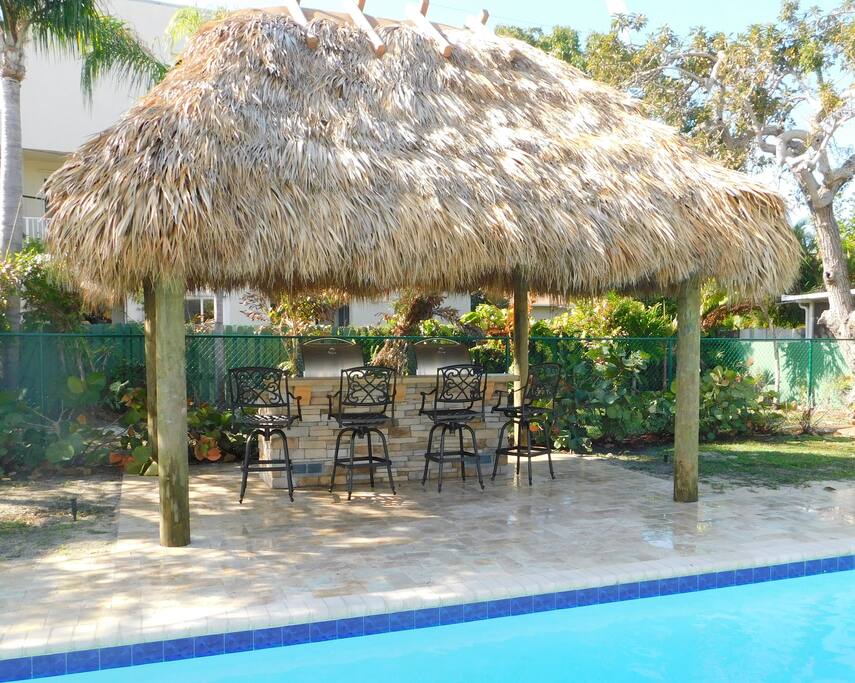 Property Image 2 - TROPICAL BREEZE SOUTH 3/2.5 FOR 8 HEATED POOL