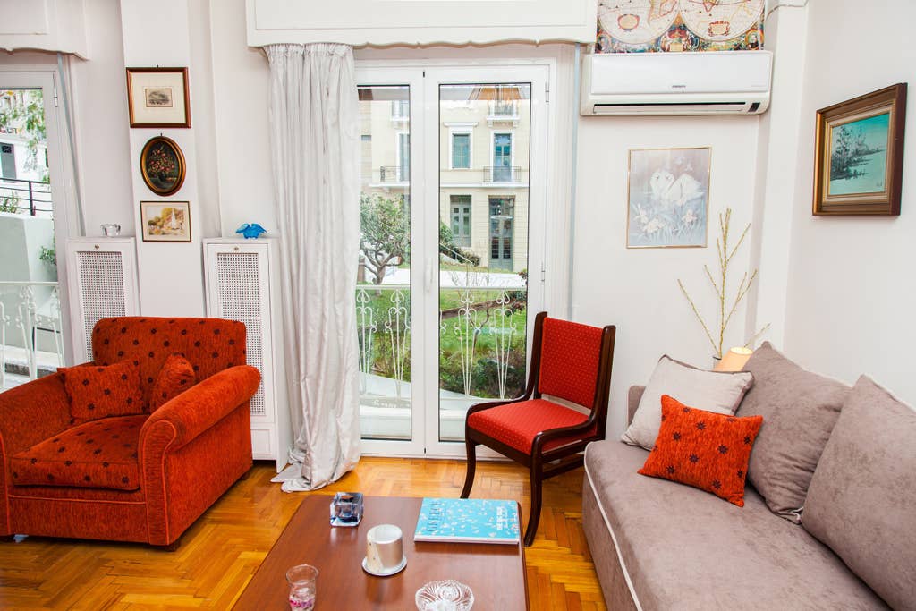 Property Image 2 - Vintage Apartment in Downtown Athens!