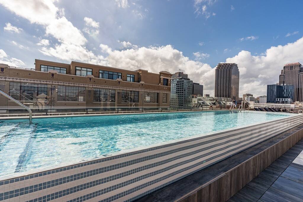 Property Image 2 - The Brandywine | Rooftop Pool | 5 min drive to Bourbon St | Penthouse | 3 Bed 2 Bath