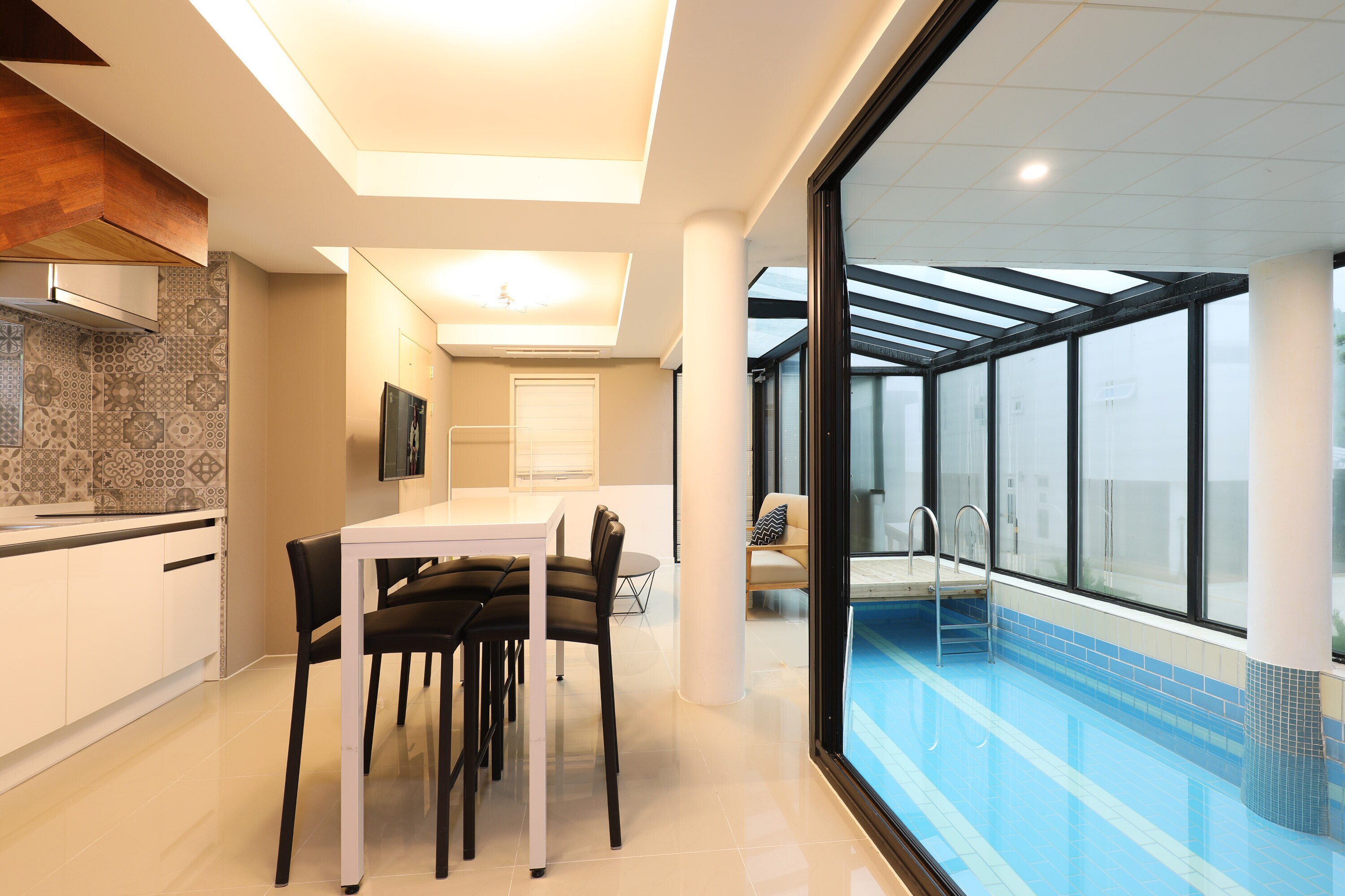 Property Image 1 - Dazzling spacious Duplex pool villa 203