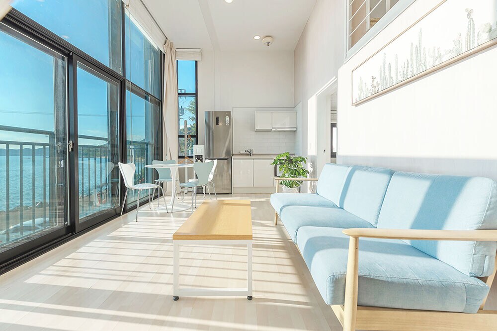 Property Image 2 - Two Bedroom Apartment with Ocean View