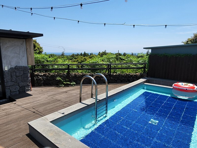 Property Image 1 - Private Pool Villa with Party room in Seogwipo