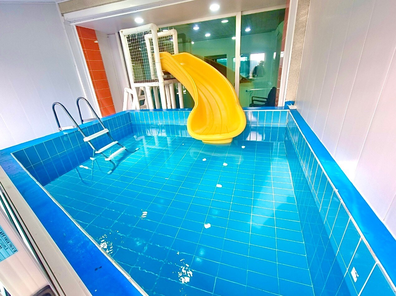 Property Image 2 - 206 (individual heated swimming pool, jungle gym, spa)