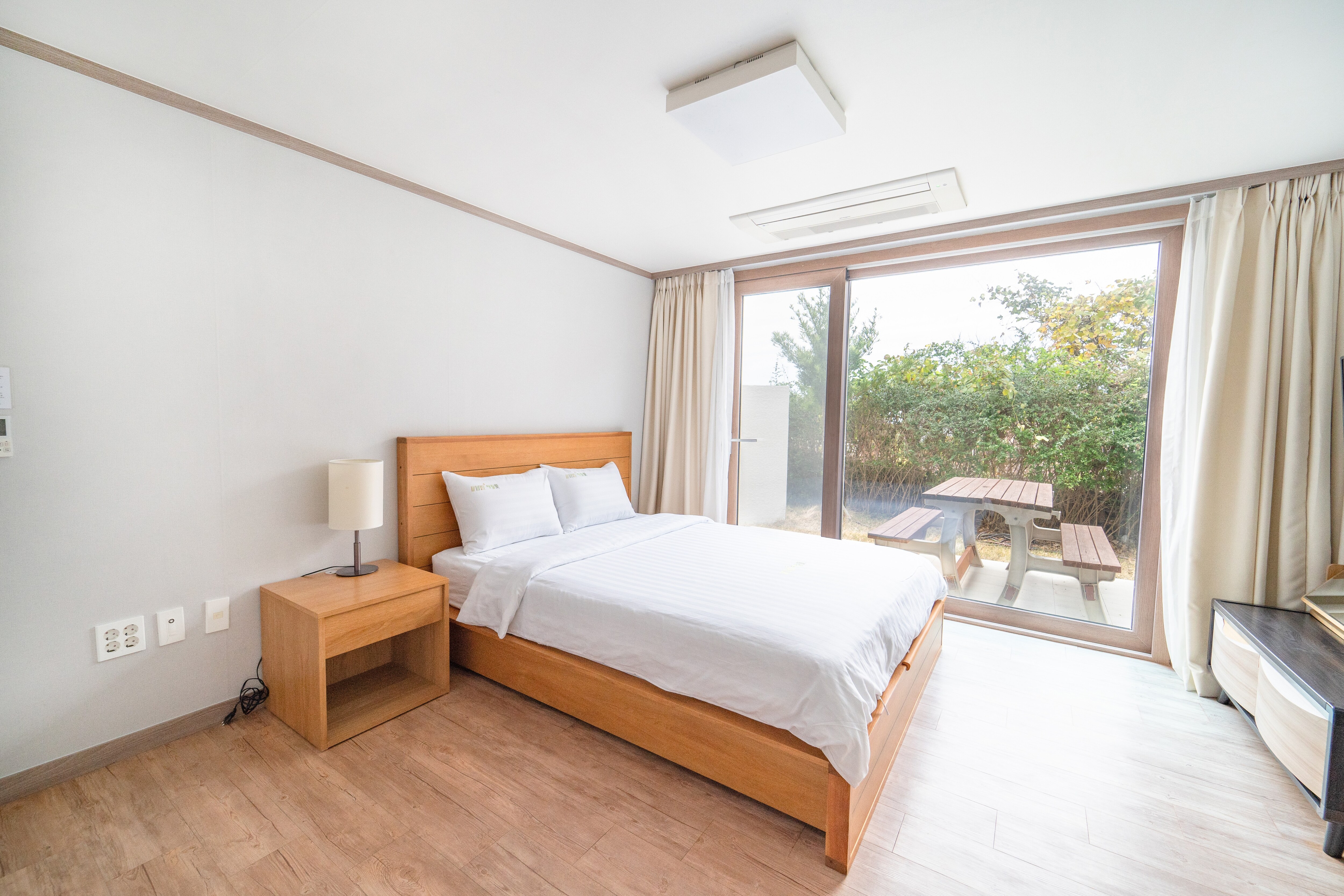 Property Image 1 - Two Bedroom Home in Jeju 4