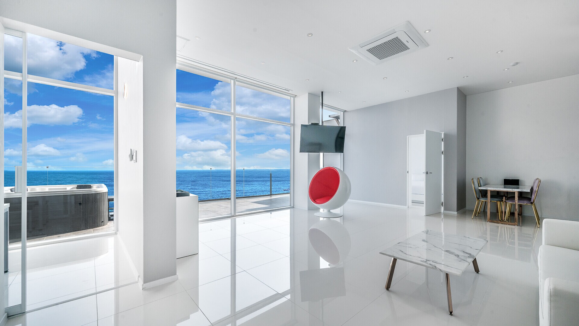 Property Image 1 - Outstanding Villa with Panoramic Sea View 10