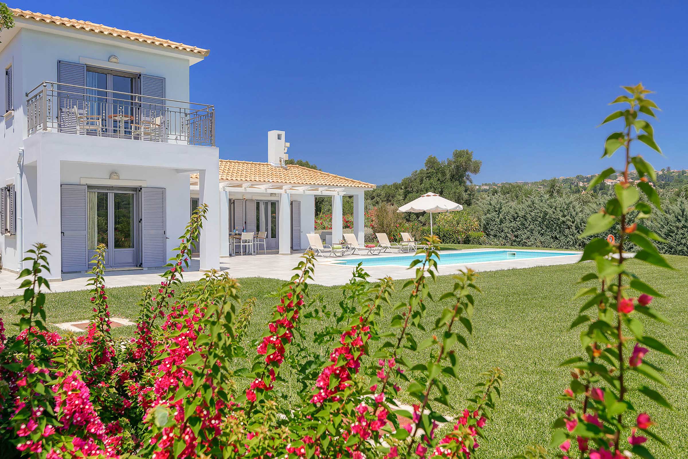 Property Image 2 - Stunning Tasteful Villa near the Turquoise Waters