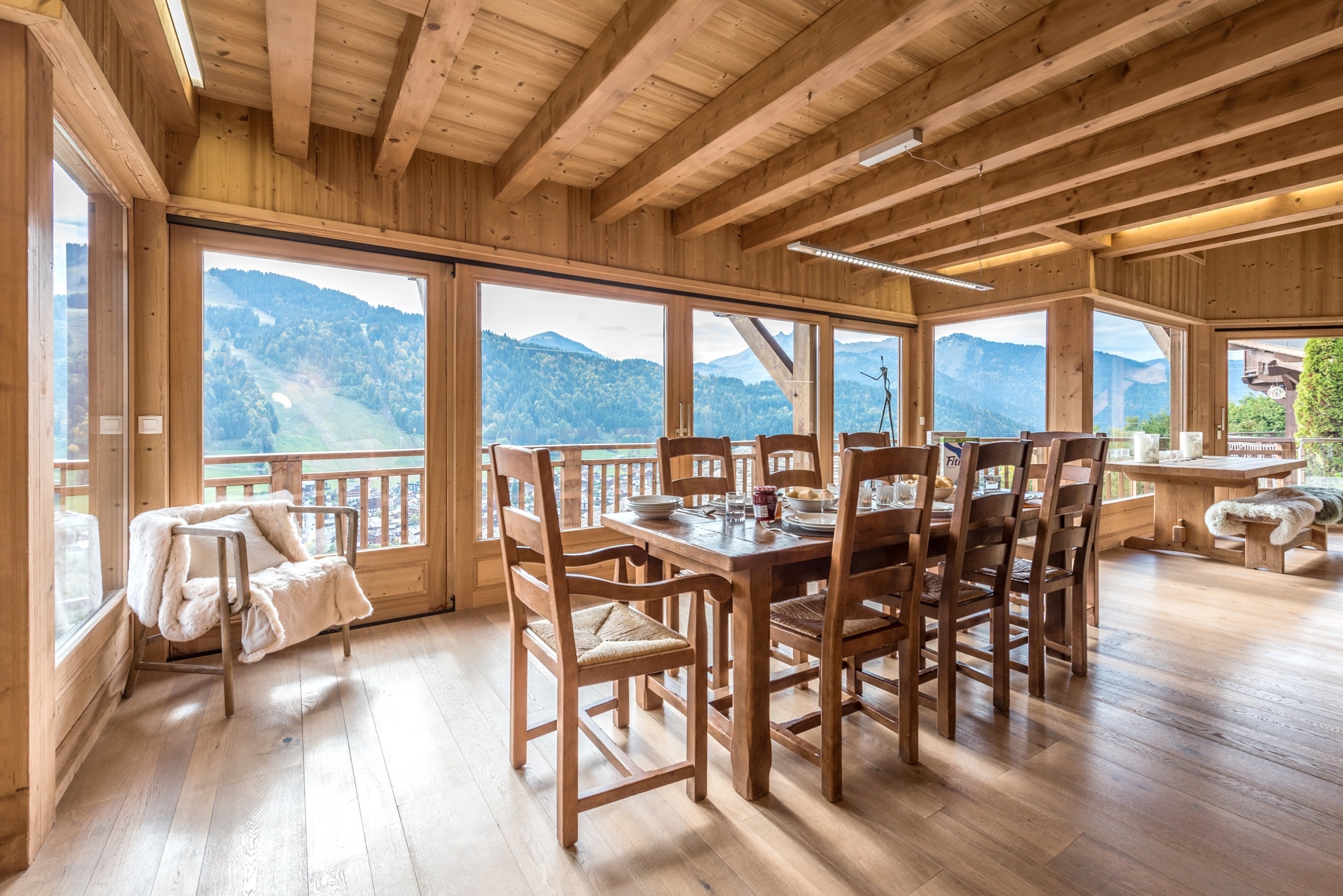 Property Image 2 - Exclusive Chalet with Stunning view of the Snowy Alps