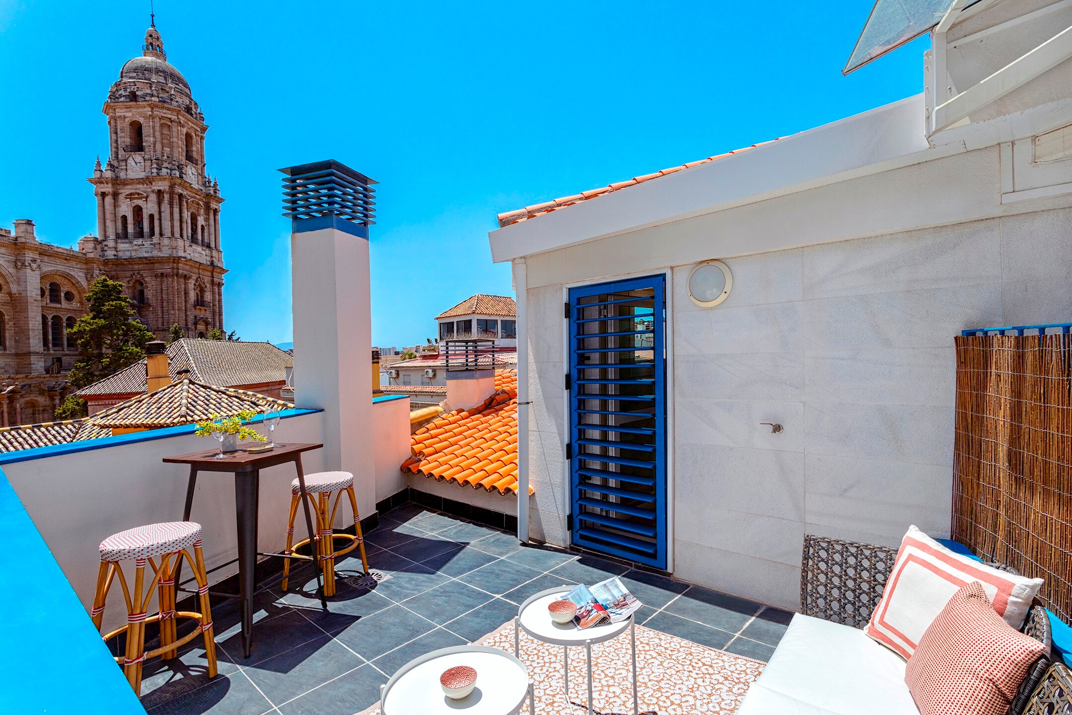 Property Image 2 - Exclusive 2BD duplex with terrace in Malaga. San Agustin Terrace III