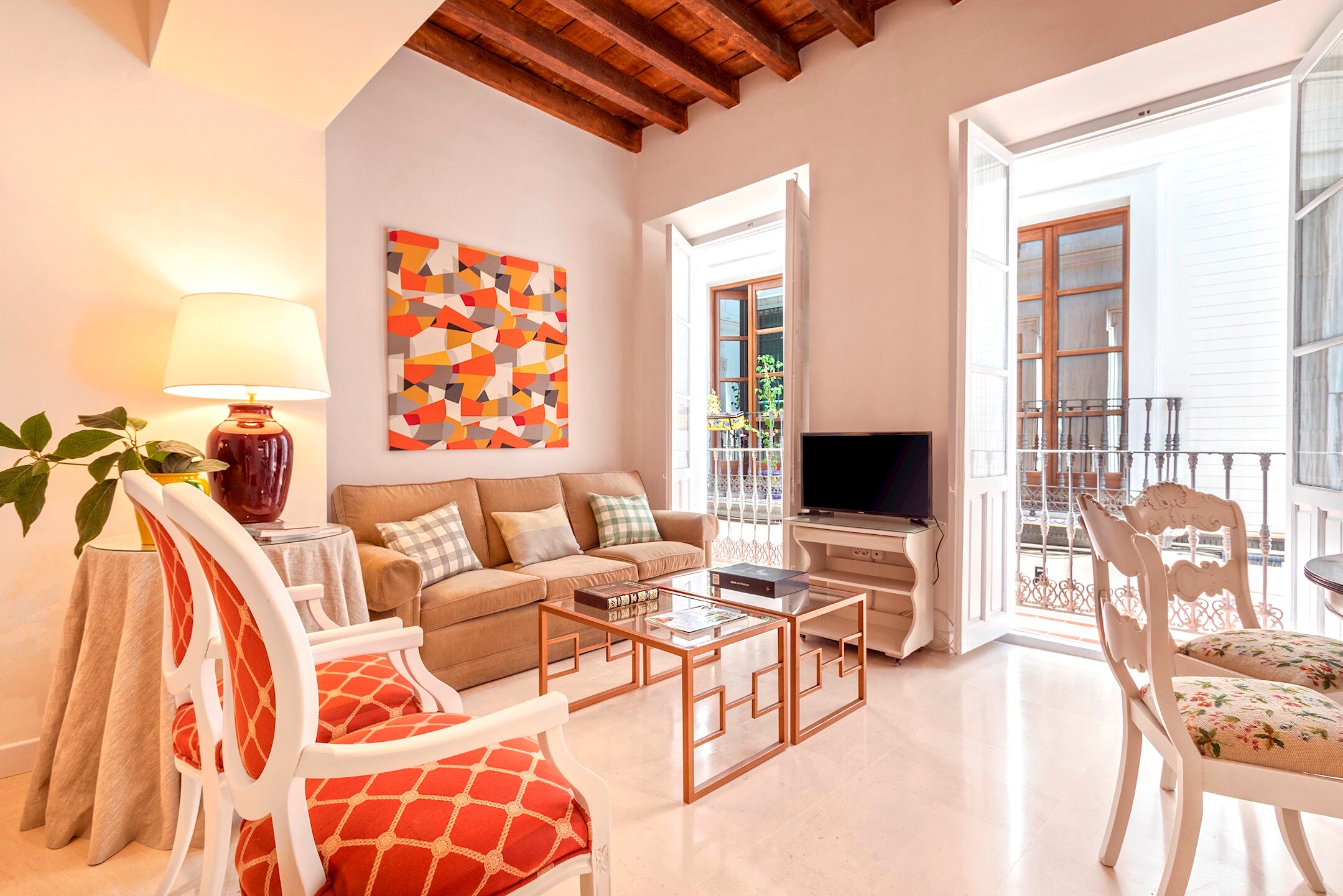 Property Image 1 - Amazing 4bd house with terrace near Cathedral. Mateos Gago Terrace VI