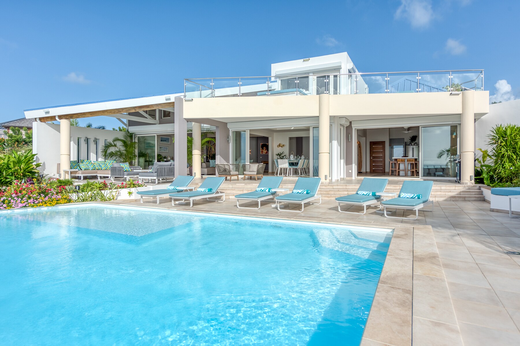 Property Image 2 - Dazzling Modern Villa with Panoramic Ocean View