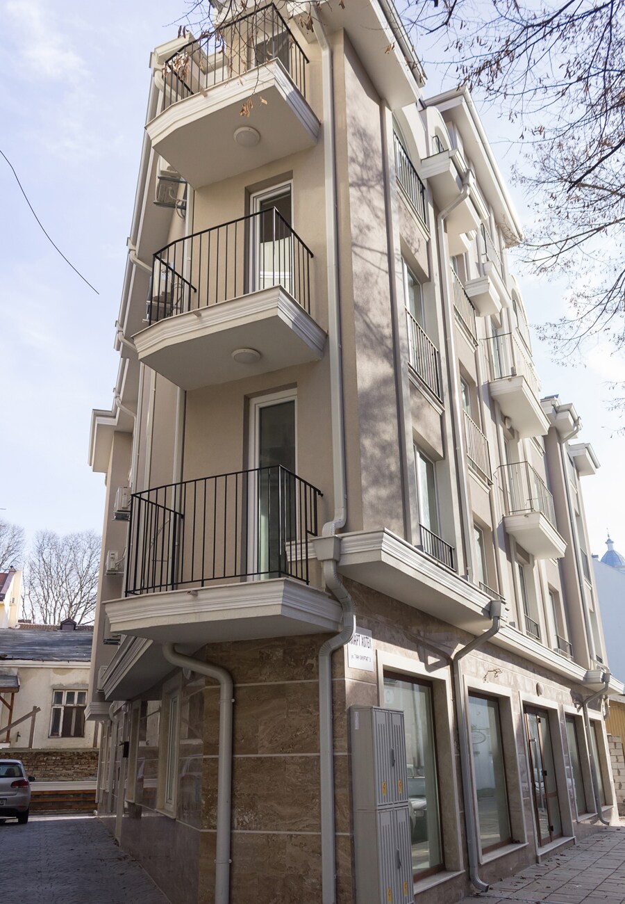 Property Image 2 - Radiant Fresh Apartment with Balcony near Varna Port