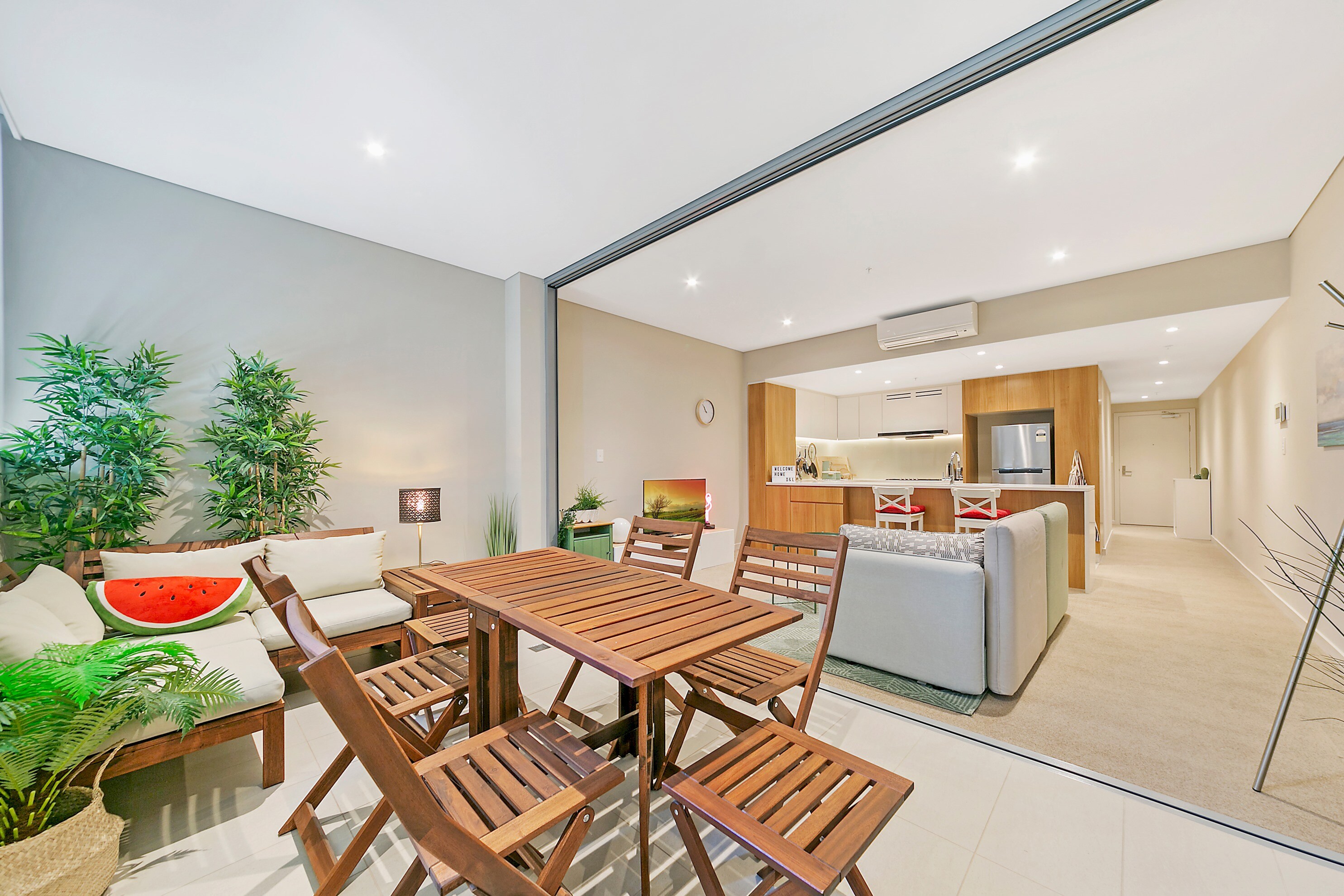 Property Image 1 - Adorable Wentworth Point Flat with Serene Water Views