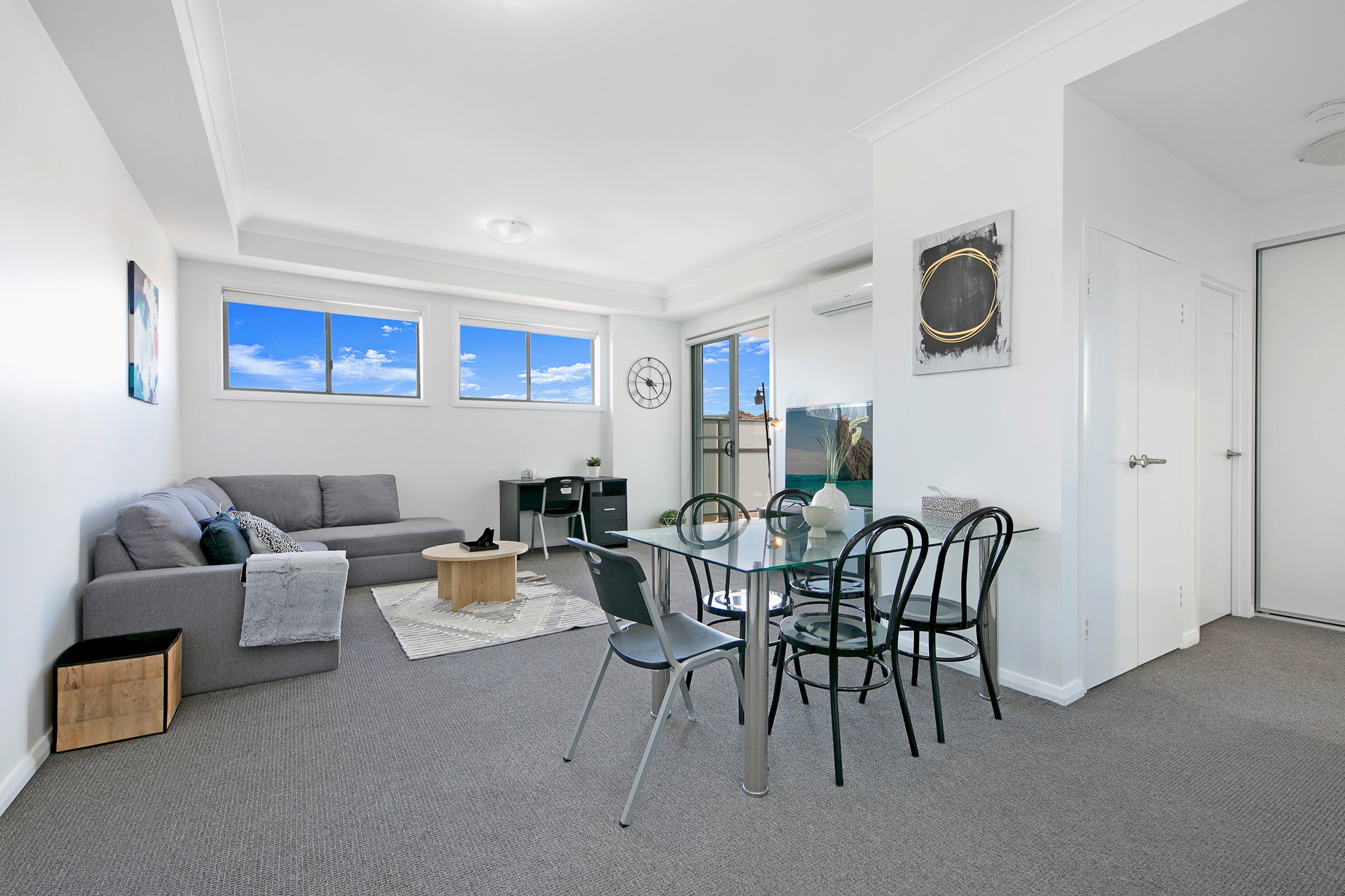 Property Image 2 - Cozy Two Bedroom Apartment in Wentworthville 