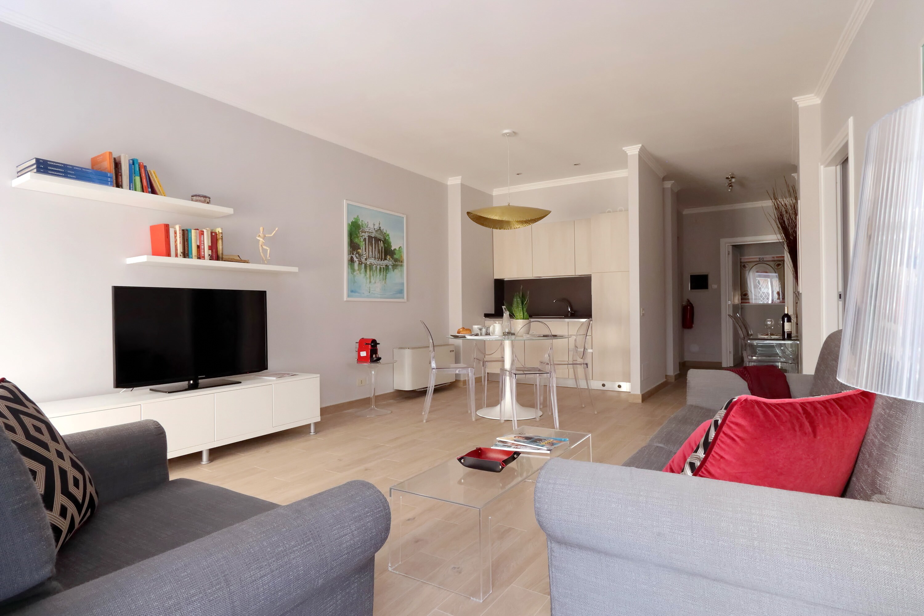 Property Image 1 - Cheerful Light Apartment with Airy Interior