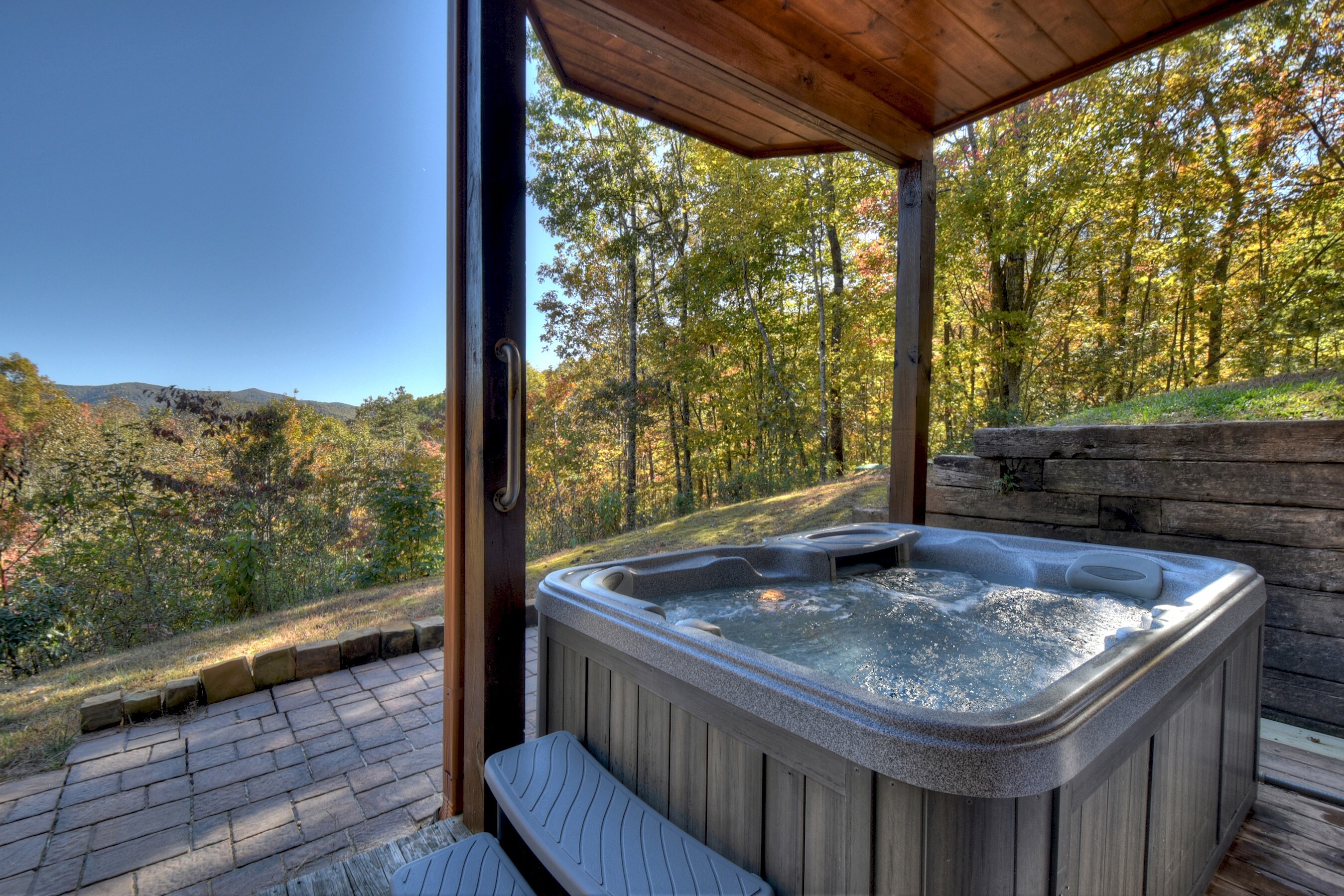 Property Image 2 - Mountain Solace w/ Mtn Views, Paved Roads, Hot Tub