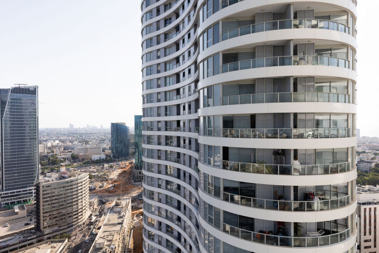 Property Image 2 - Deluxe High Life Apartment in Top Tel Aviv Neighborhood