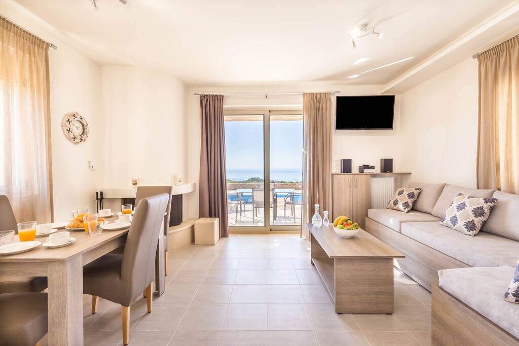Property Image 2 - Amazing Premium Villa with Panoramic Sea View