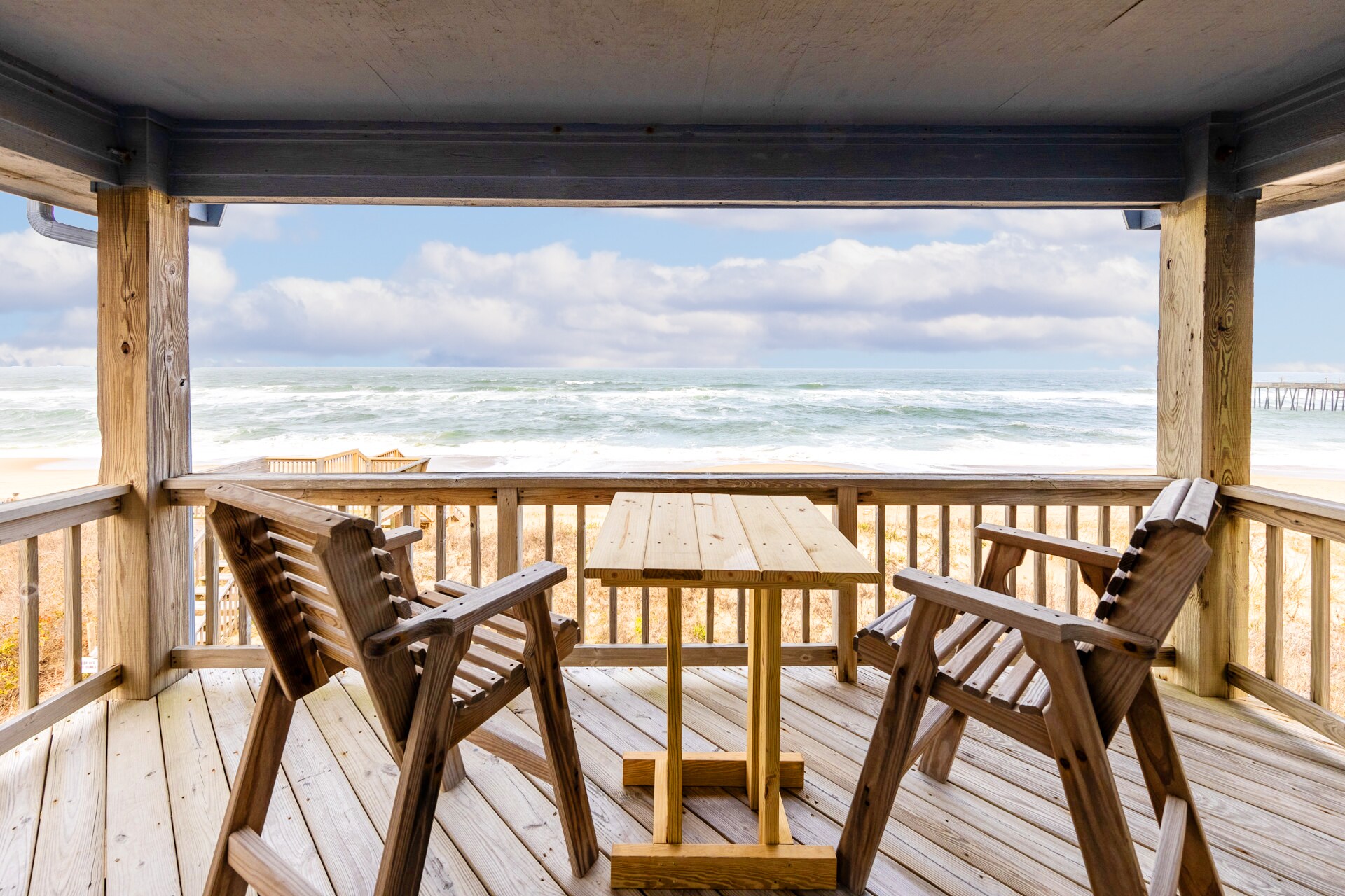 Panoramic ocean views from the covered decks!