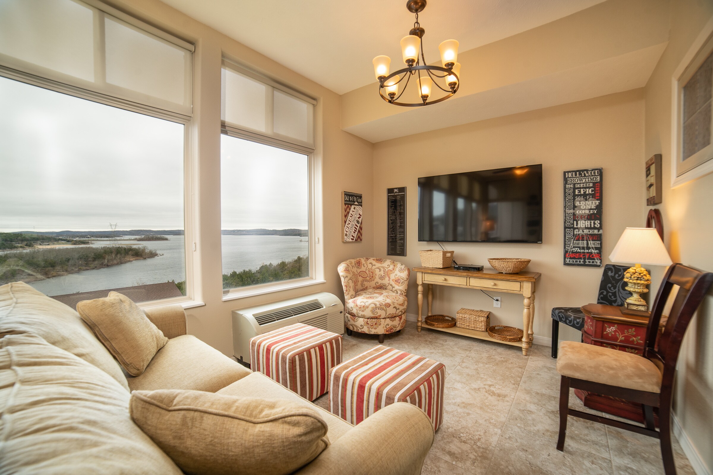 Enjoy the beautiful lake view from the comfortable all-season sunroom