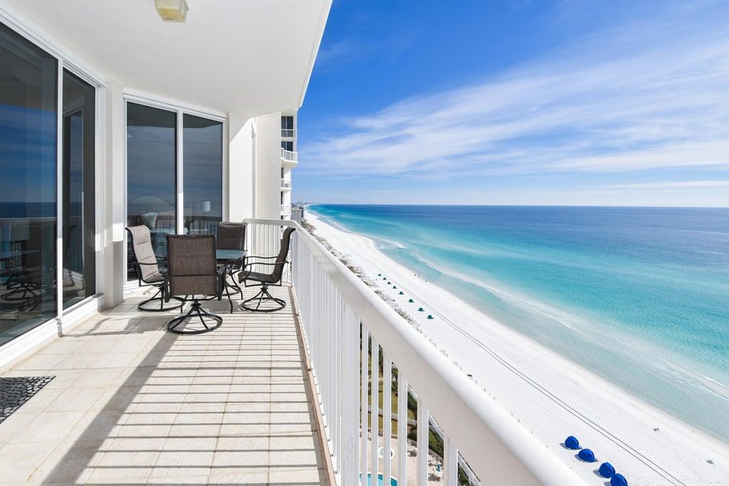 Property Image 1 - Upscale Condo ~ Two Master Suites ~ Heart of Destin
