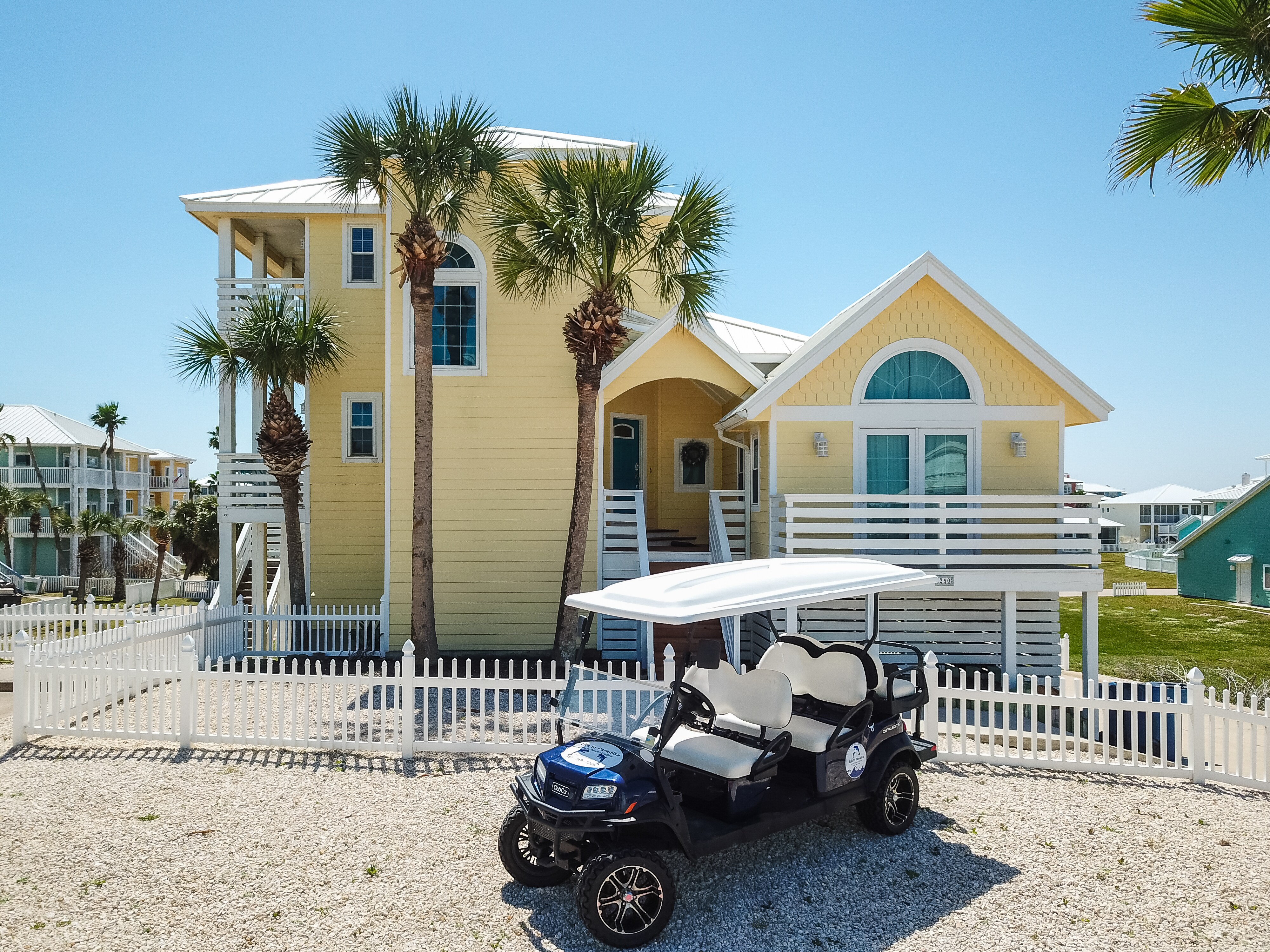 Property Image 1 - RD250  4BR,  3 Story Home, Close to Beach and Boardwalk, Shared Pool