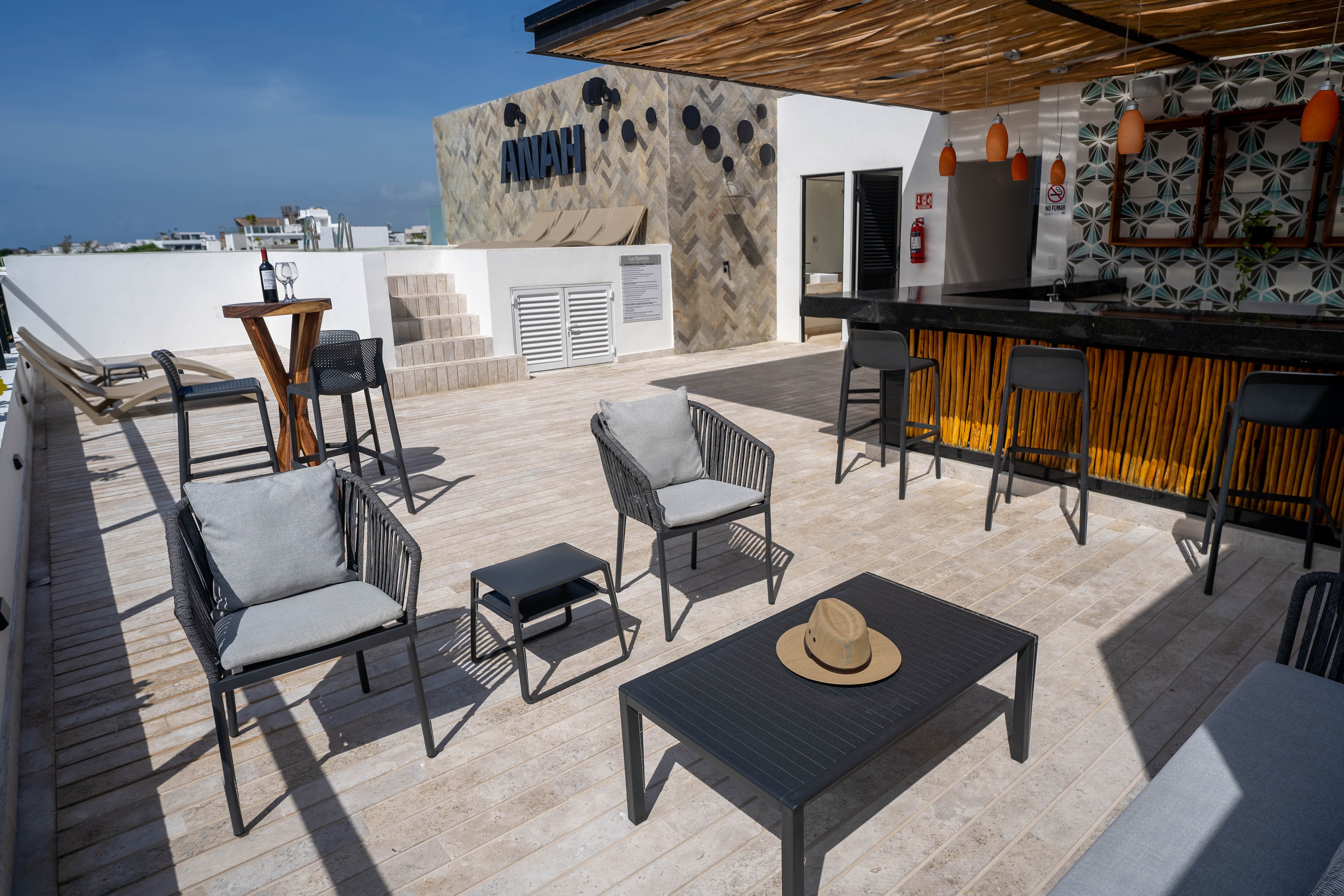Property Image 2 - Fancy & Modern Apartment | Playa del Carmen | Rooftop Pool, Gym, Lounge Area & Sunbeds