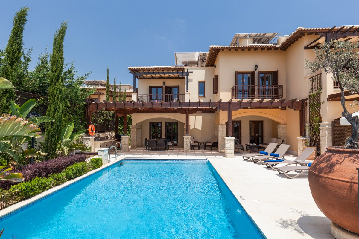 Property Image 1 - Villa Kyrenia
