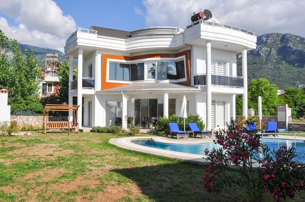 Property Image 1 - Villa Melek