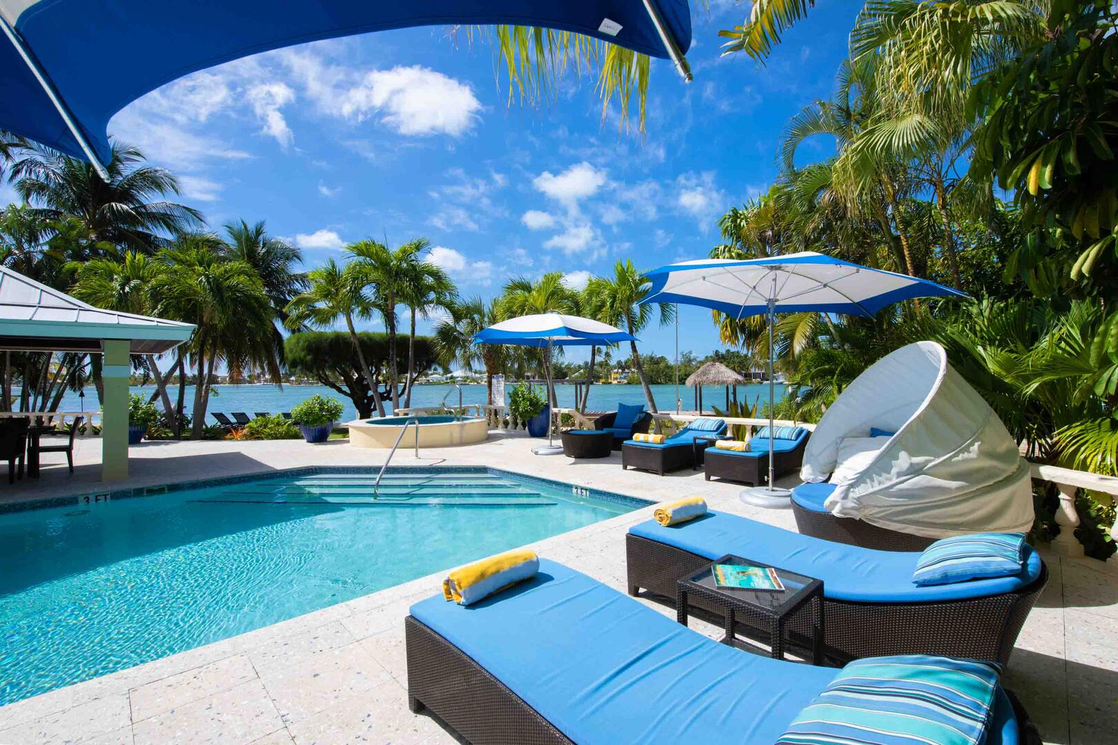 Property Image 1 - Lavish Beachfront Villa with Amazing Tropical Landscape