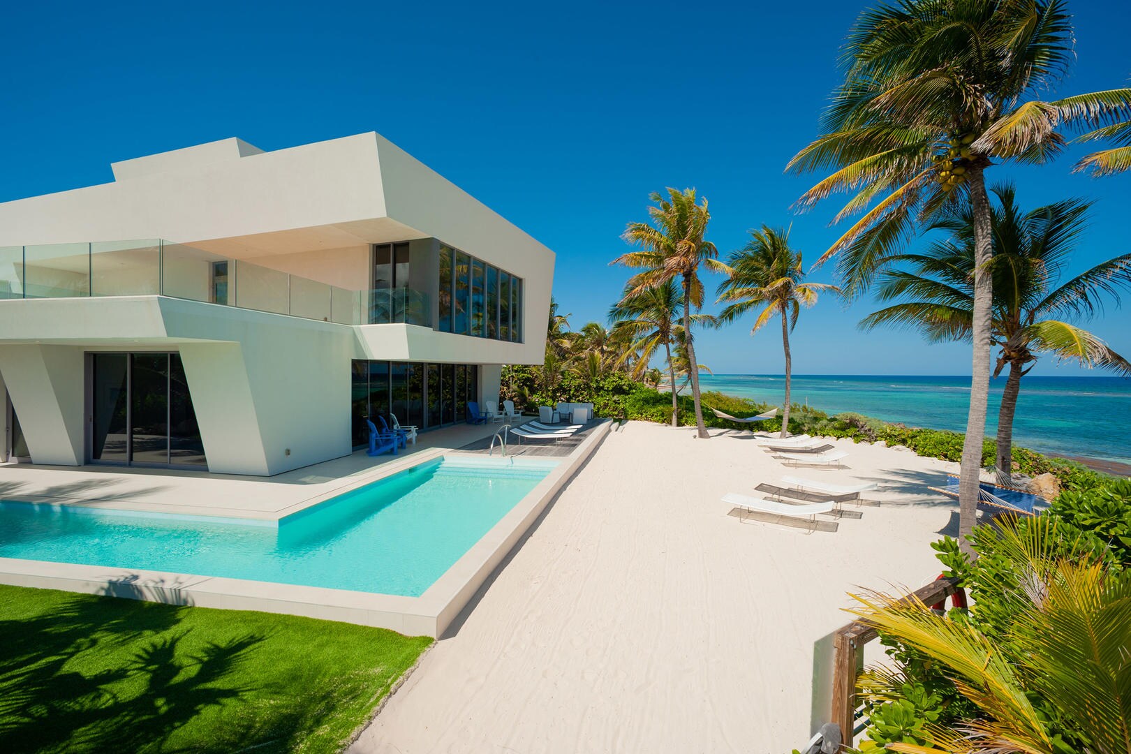 Property Image 1 - Incredible Villa with Rooftop Terrace and Sun Deck